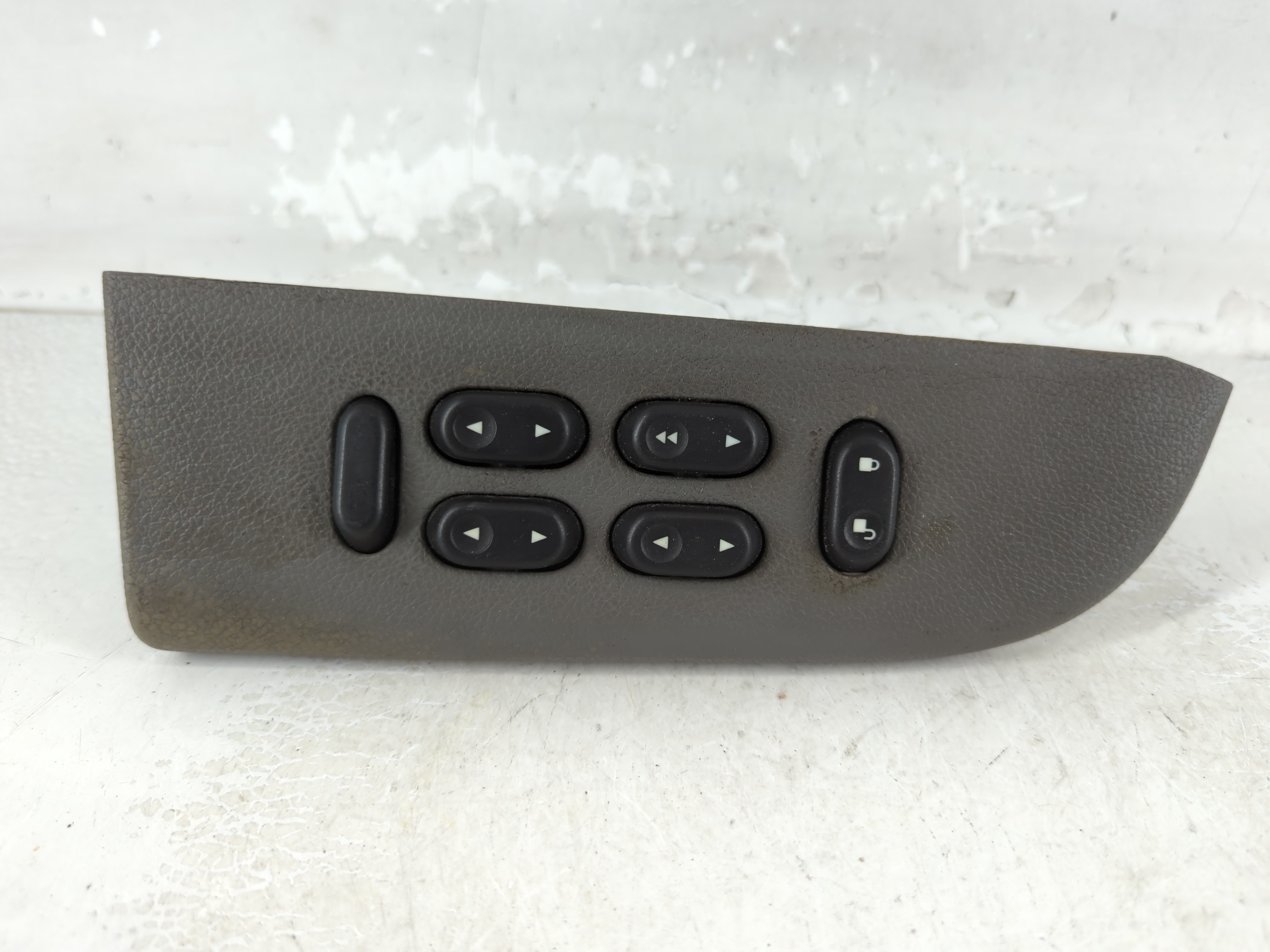 2004-2008 Ford F-150 Driver Left Door Master Power Window Switch 1065357 - Oemusedautoparts1.com