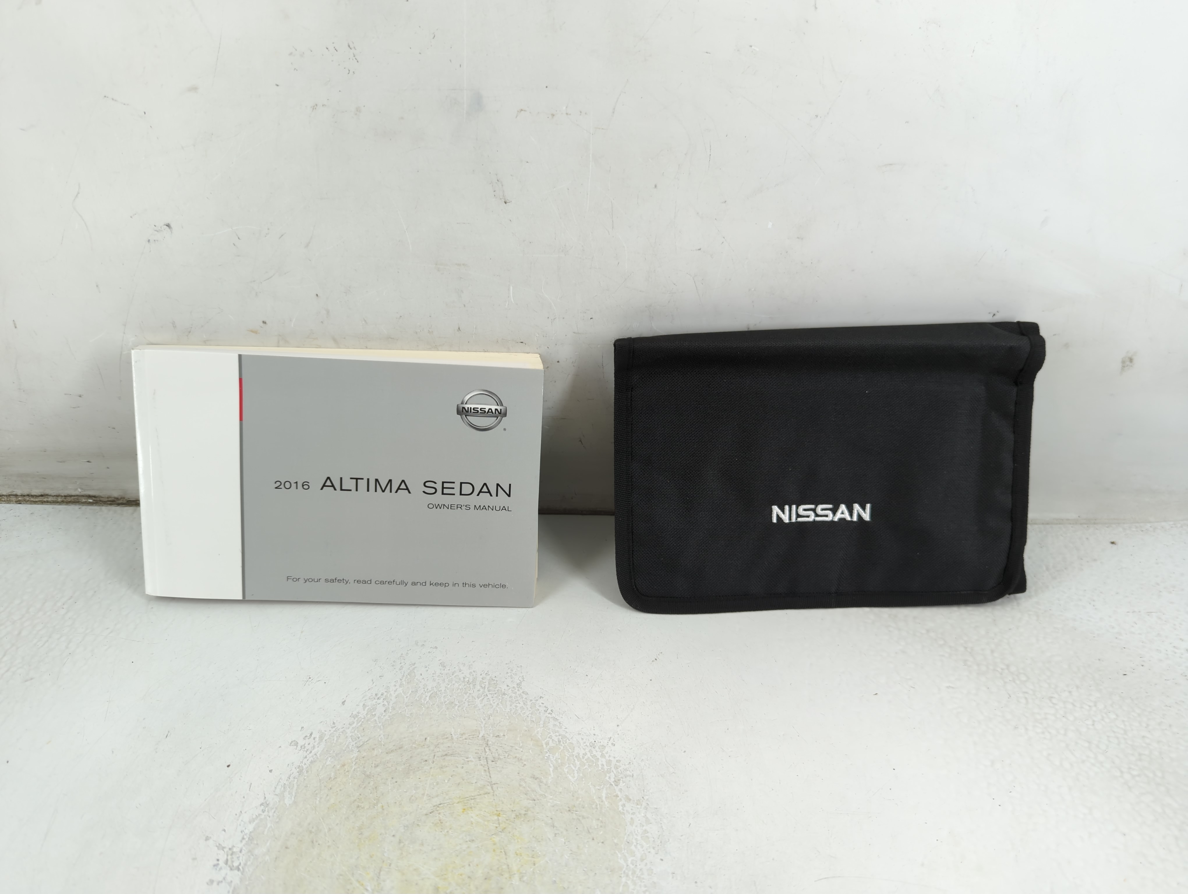 2016 Nissan Altima Owners Manual Book Guide 1065396 - Oemusedautoparts1.com