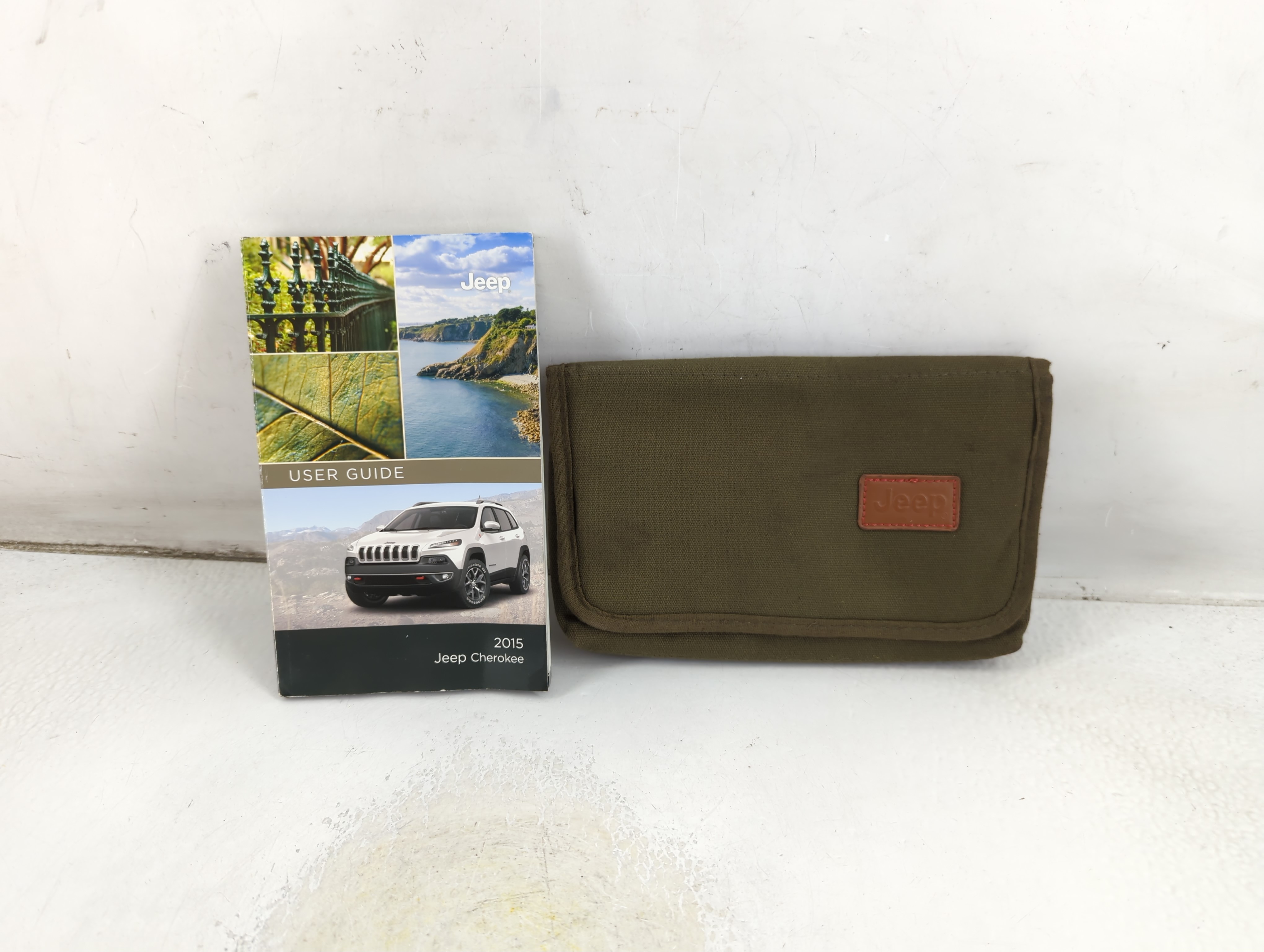 2015 Jeep Cherokee Owners Manual Book Guide 1065399 - Oemusedautoparts1.com