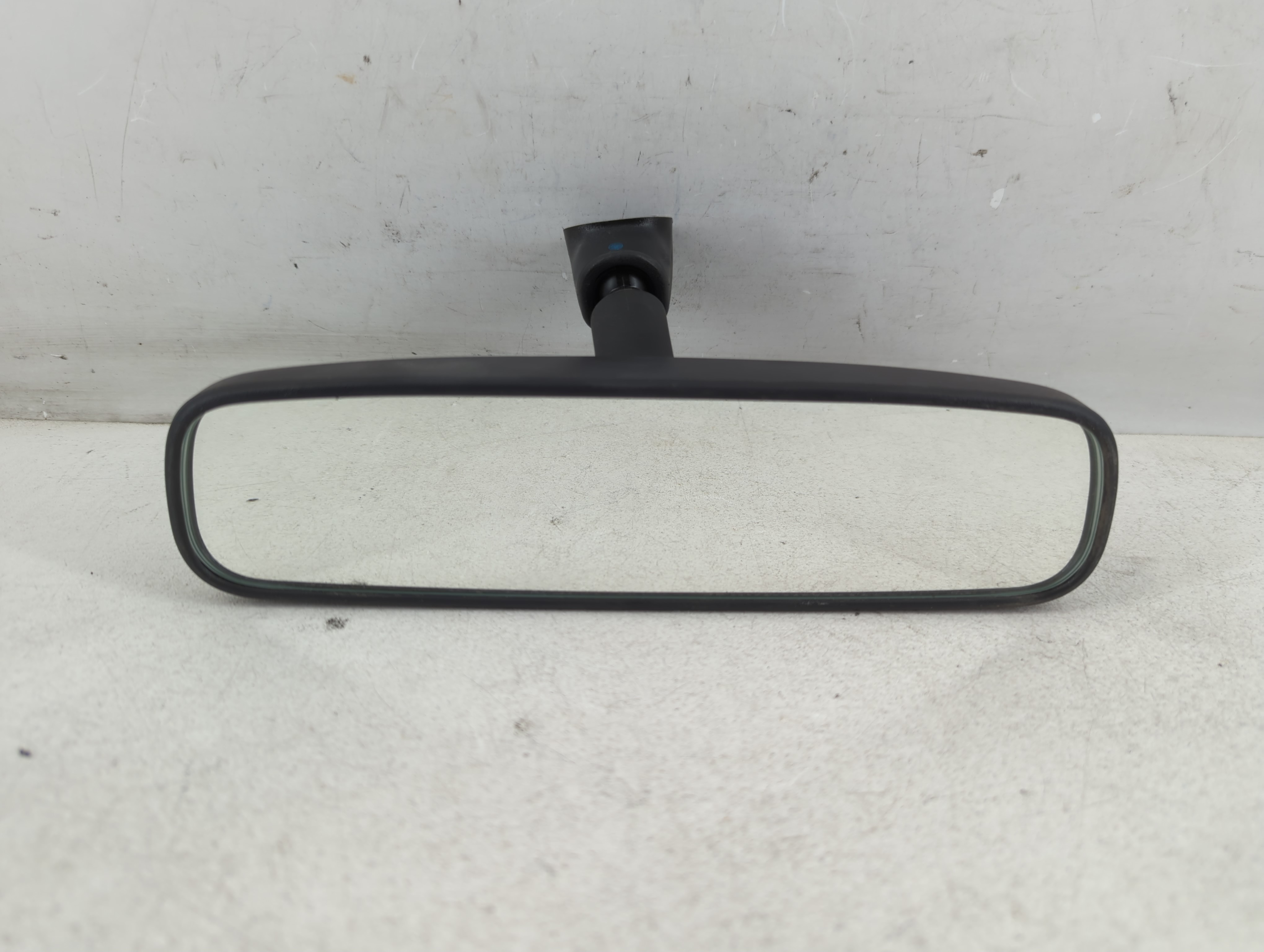 2014-2022 Nissan Rogue Interior Rear View Mirror Oem 1065413 - Oemusedautoparts1.com