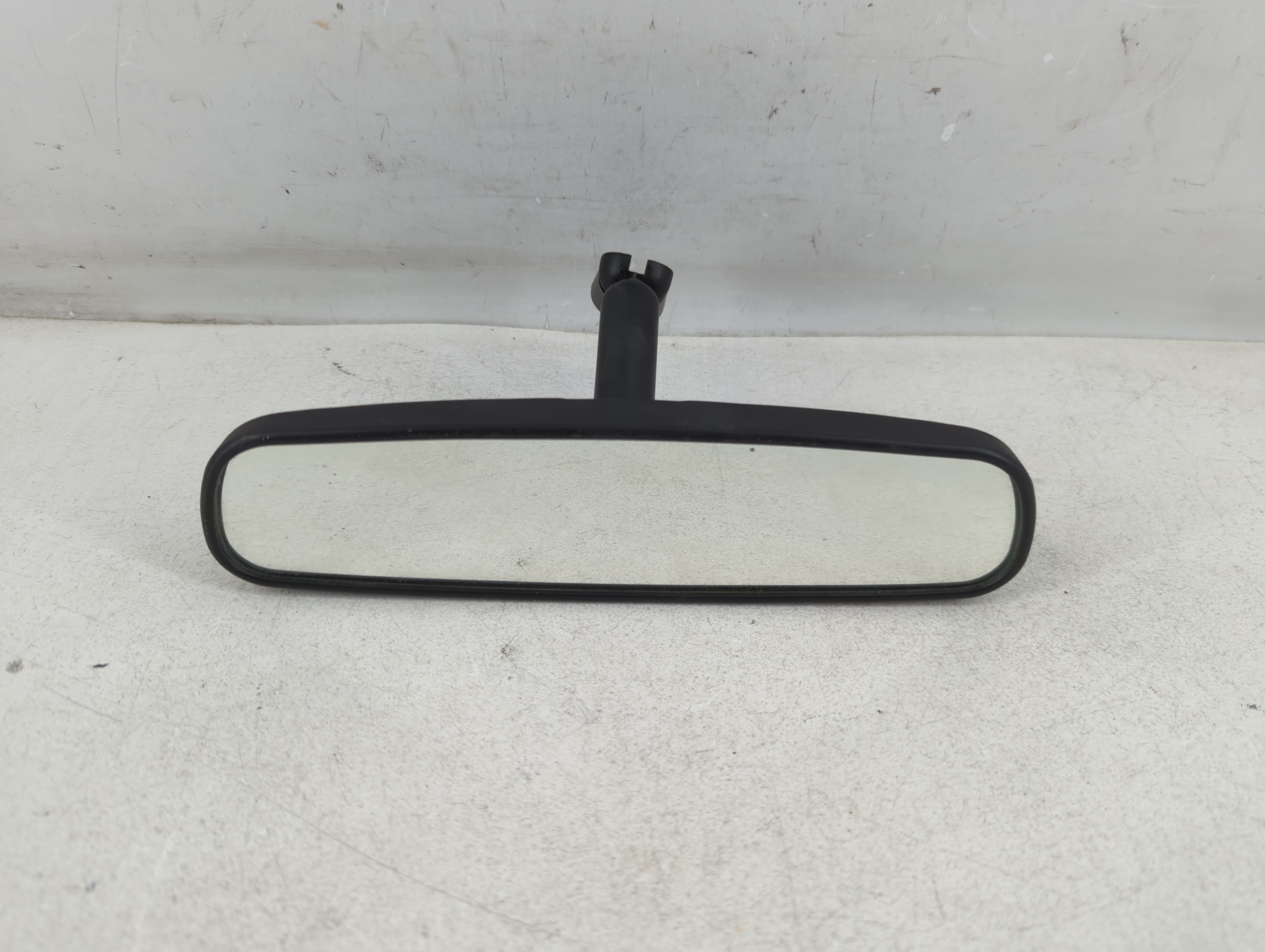 2017-2019 Ford Escape Interior Rear View Mirror Oem 1065416 - Oemusedautoparts1.com
