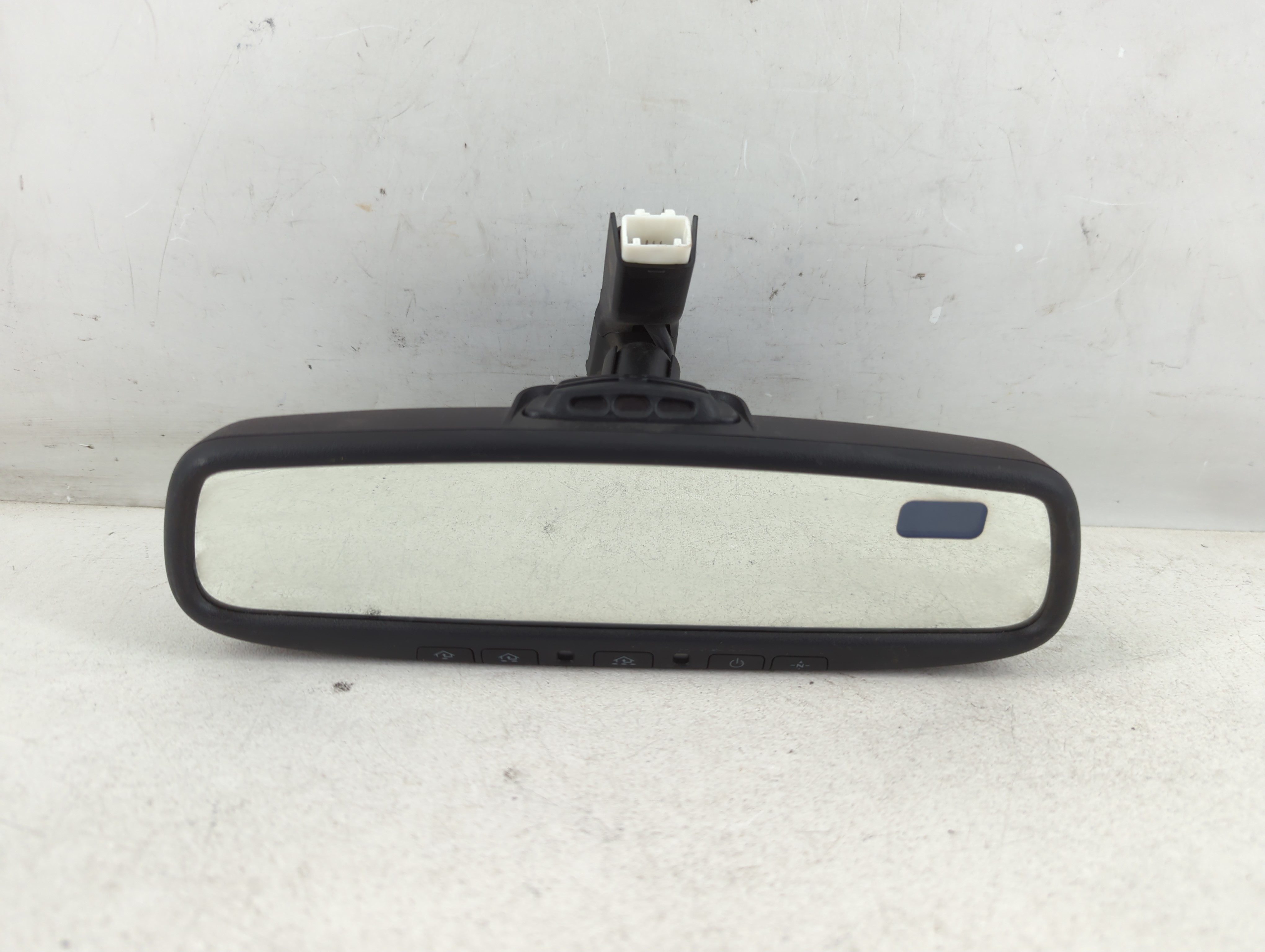 2013-2017 Toyota Avalon Interior Rear View Mirror Oem 1065419 - Oemusedautoparts1.com