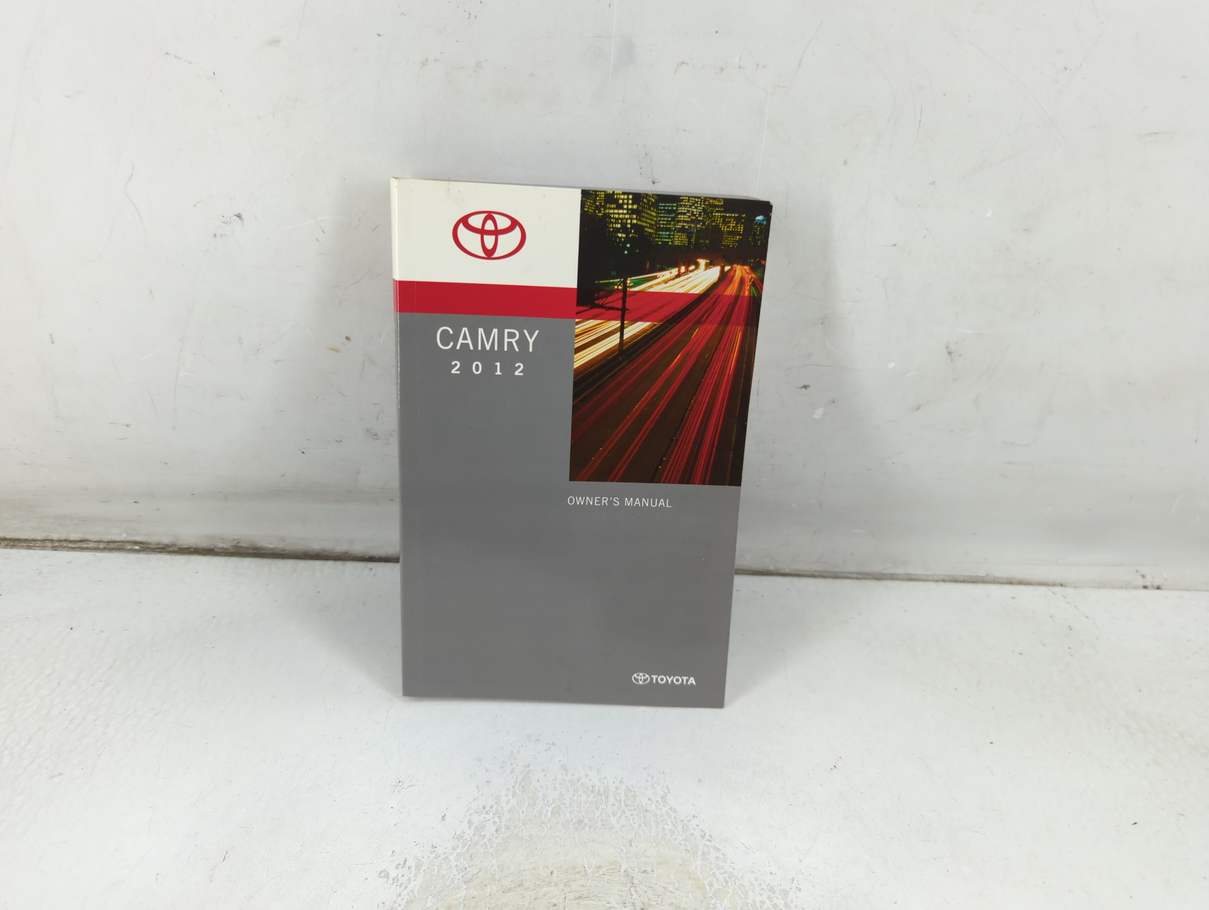2012 Toyota Camry Owners Manual Book Guide 1065438 - Oemusedautoparts1.com