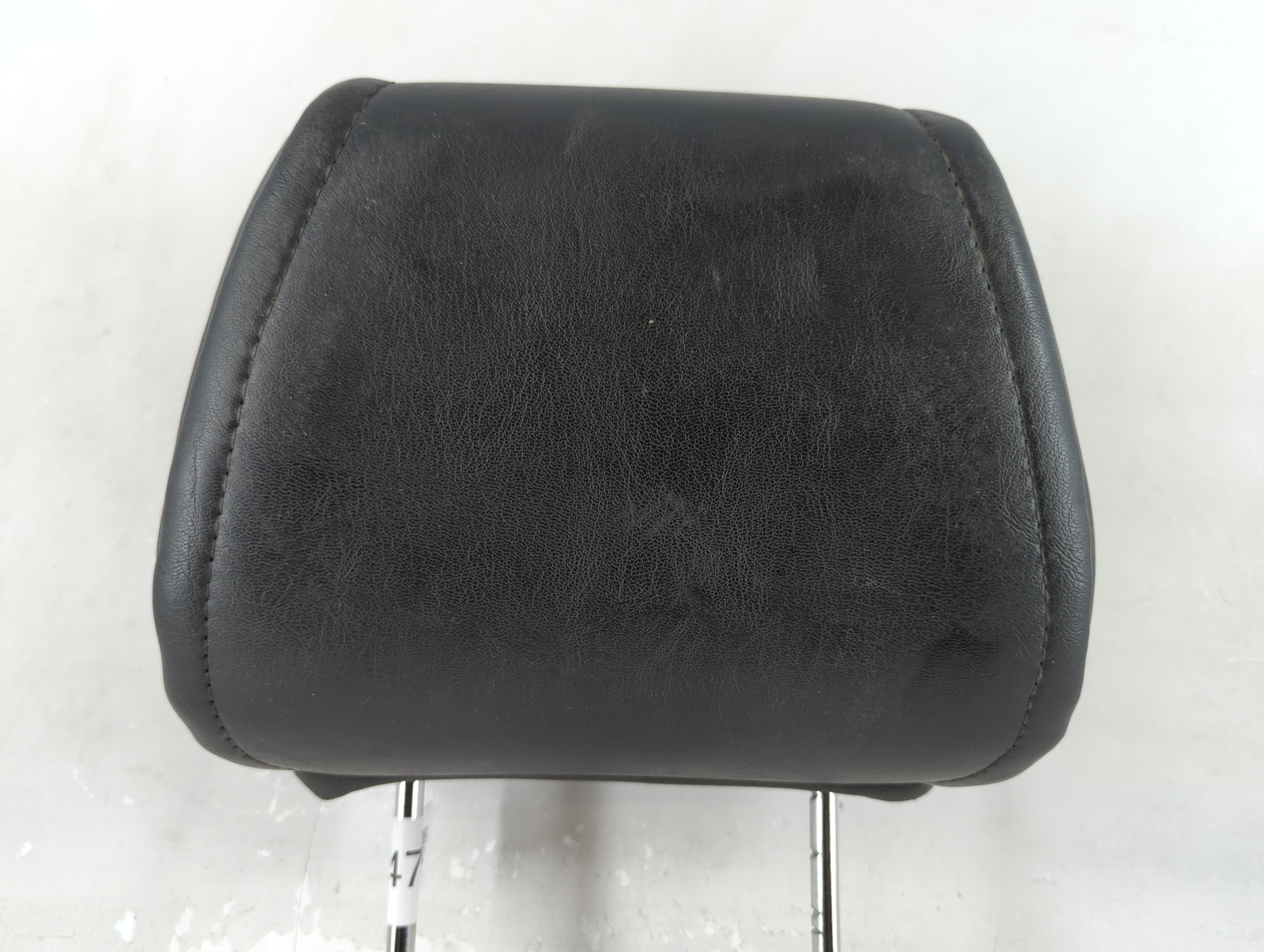 2005 Jeep Grand Cherokee Headrest Head Rest Front Driver Passenger Seat 1065475 - Oemusedautoparts1.com