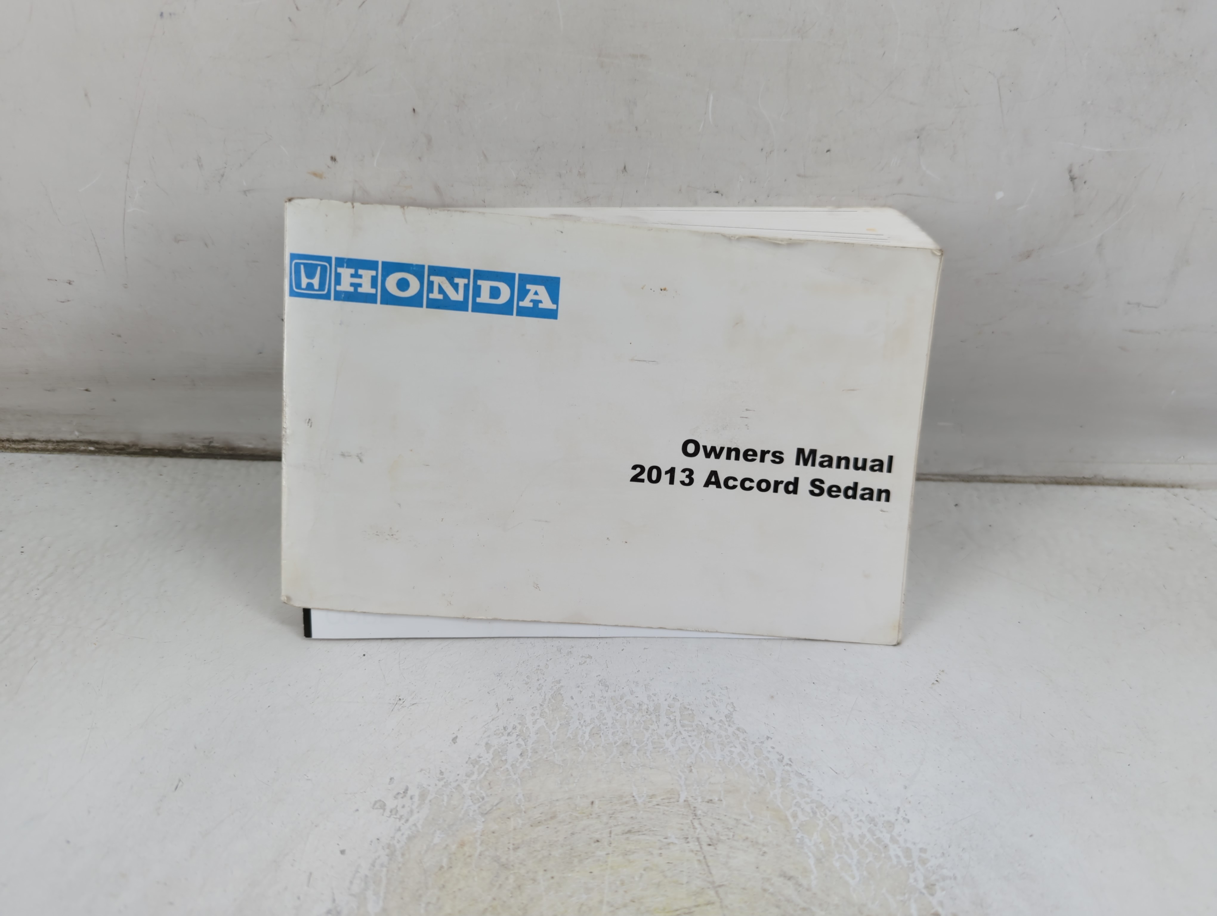 Picture of 2013 Honda Accord Owners Manual Book Guide 1065488