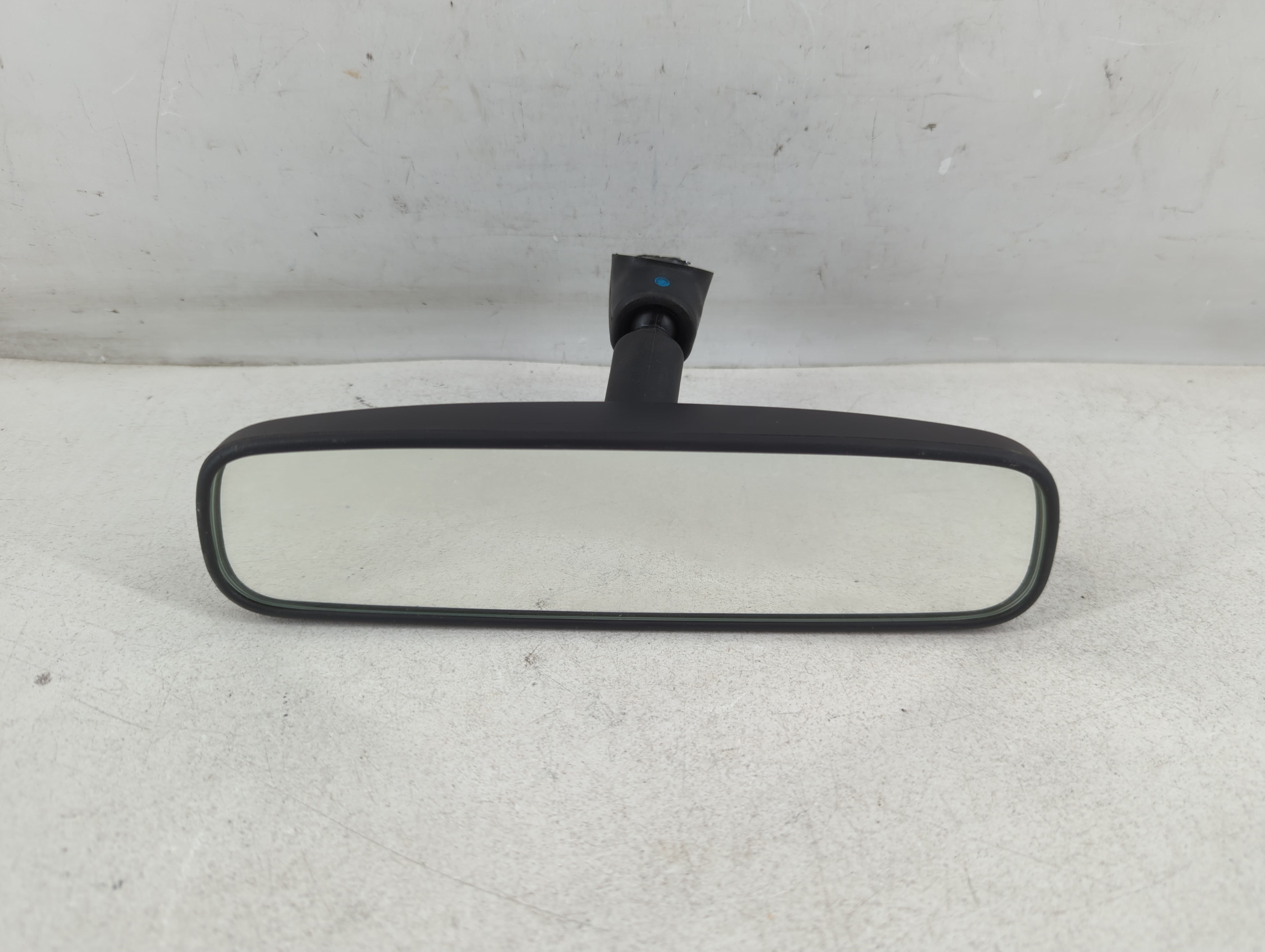 2014-2022 Nissan Rogue Interior Rear View Mirror Oem 1065540 - Oemusedautoparts1.com