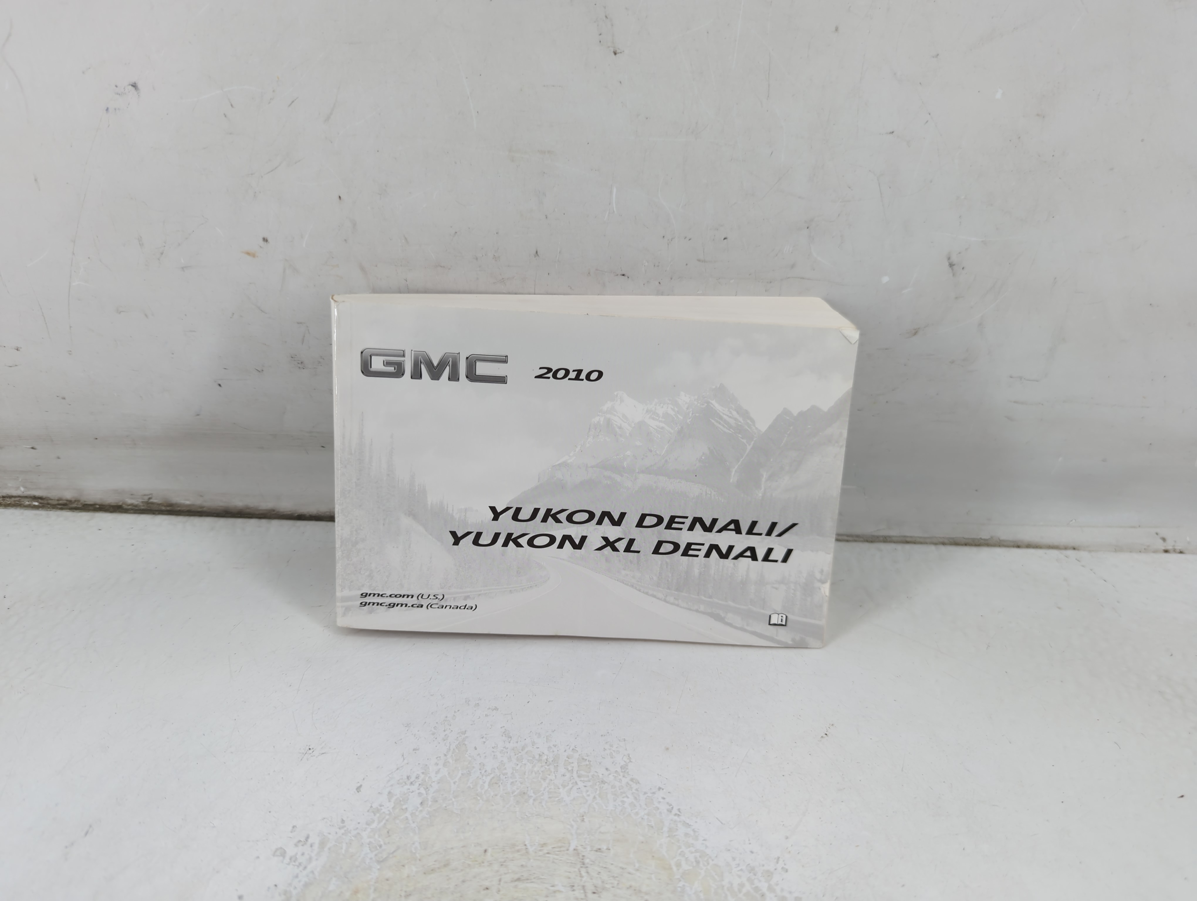 2010 Gmc Yukon Xl Owners Manual Book Guide 1065637 - Oemusedautoparts1.com