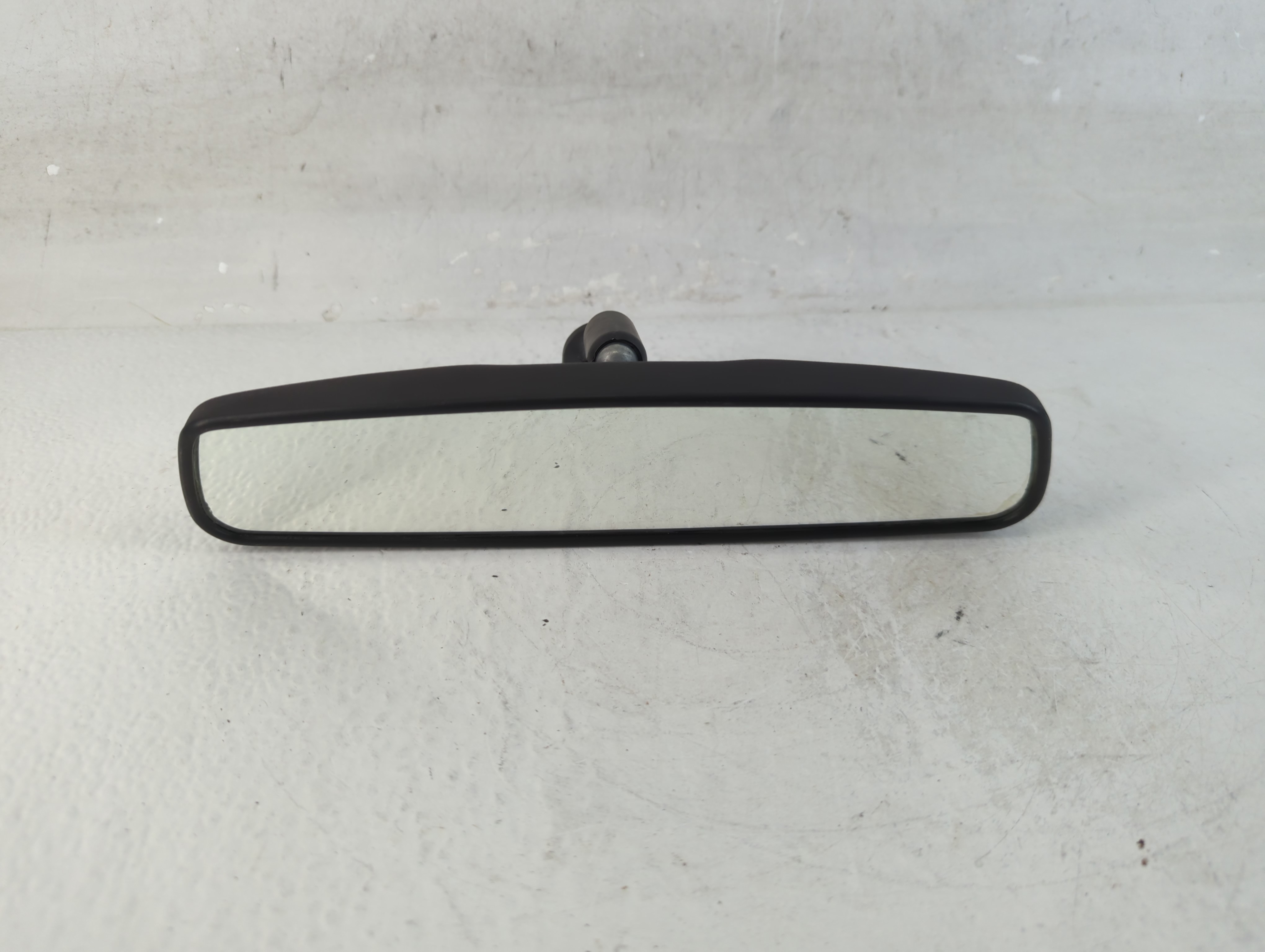 2009-2012 Toyota Rav4 Interior Rear View Mirror Oem 1065649 - Oemusedautoparts1.com