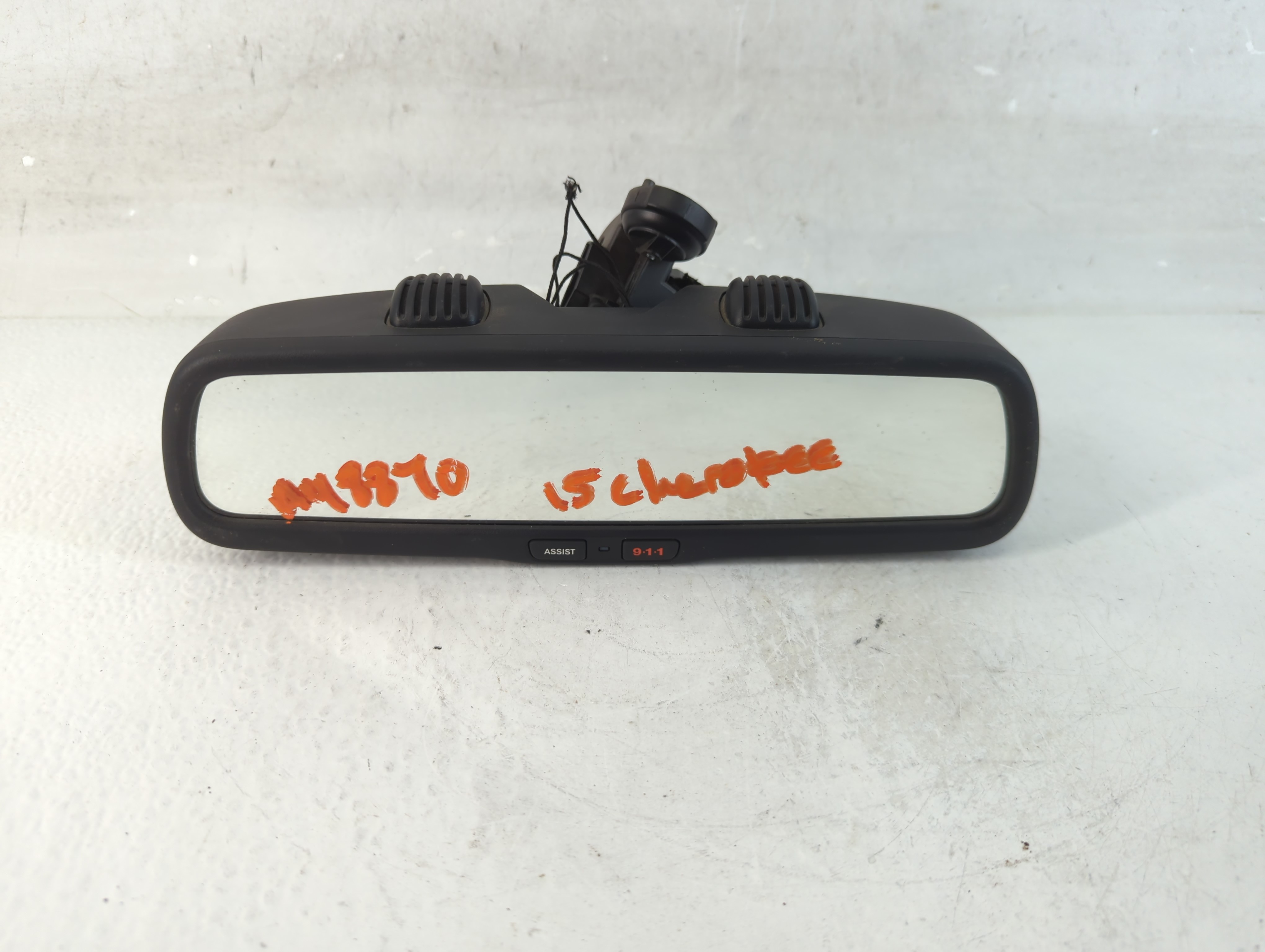2015-2017 Jeep Cherokee Interior Rear View Mirror Oem 1065656 - Oemusedautoparts1.com