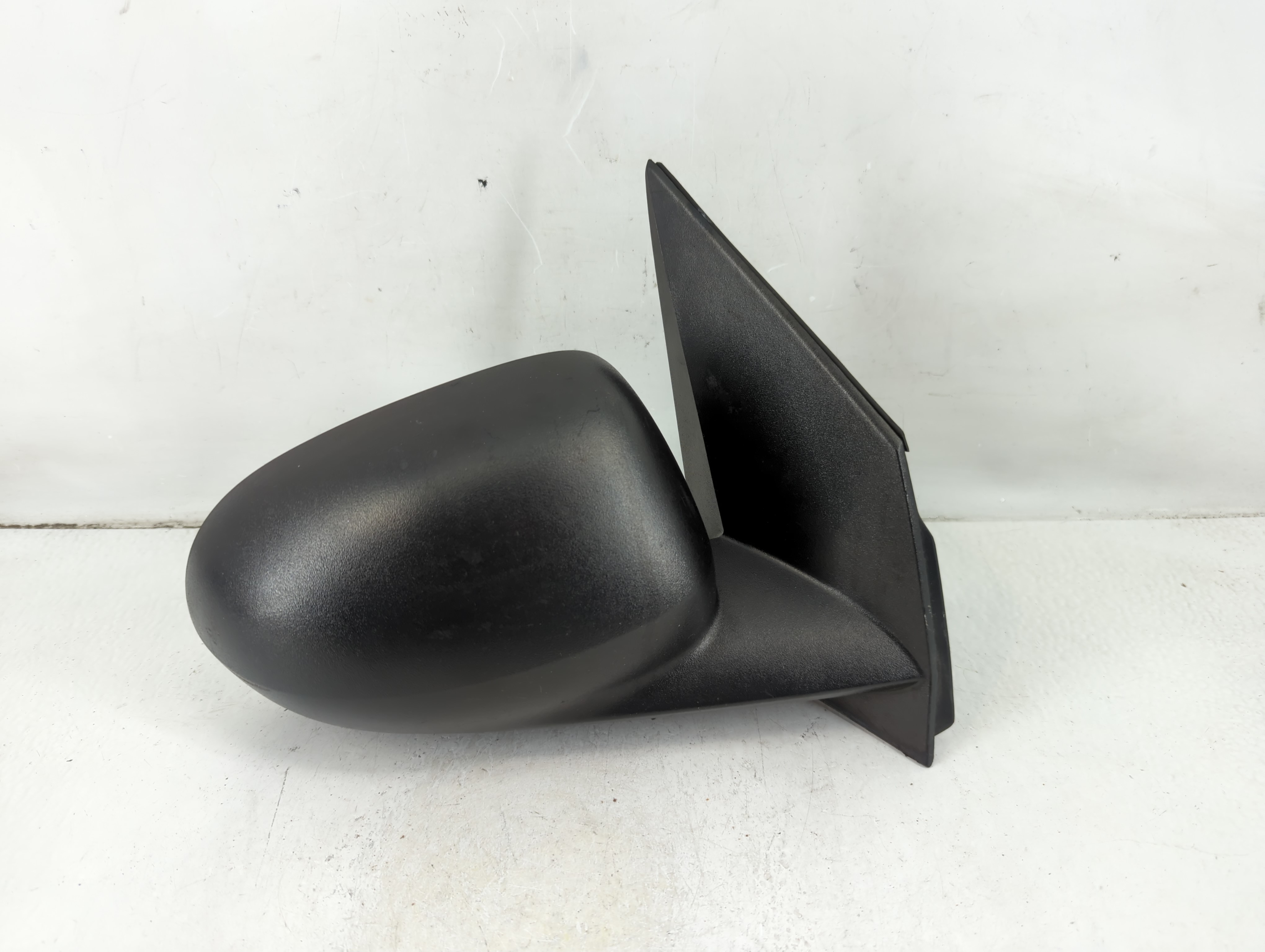 Picture of 2009 Dodge Caliber Passenger Right Side View Manual Door Mirror Black 1065766