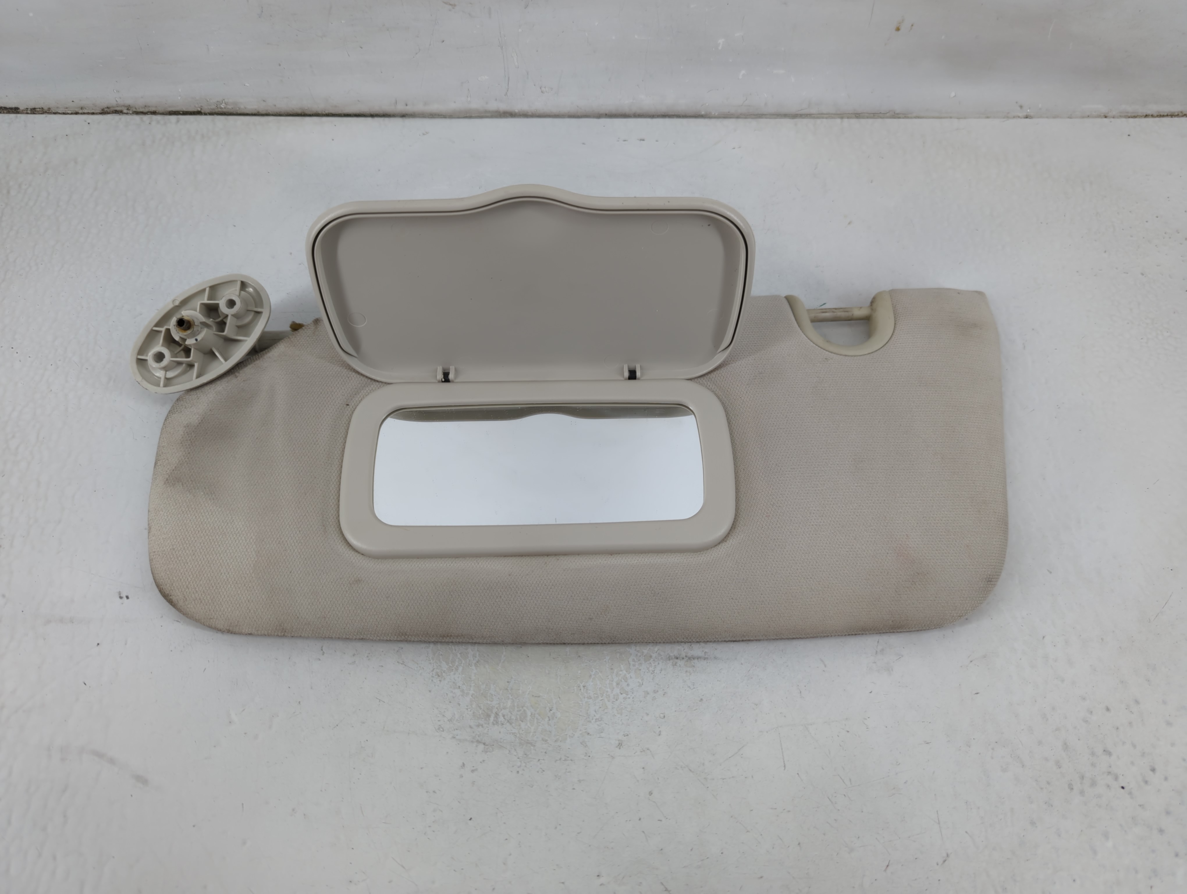 Picture of 2009-2012 Dodge Caliber Driver Sun Visor Mirror Left Sunvisor Grey 1065772