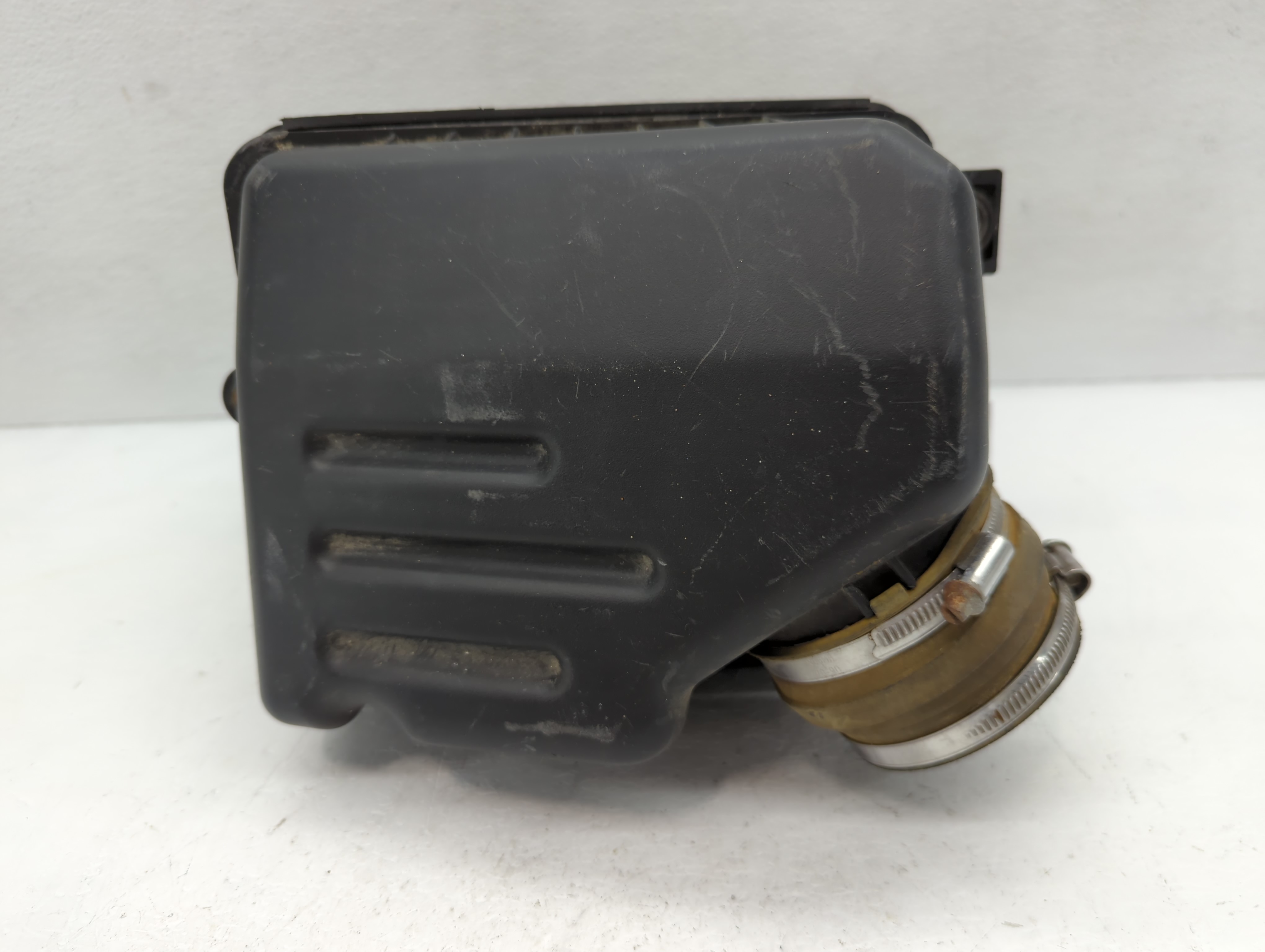 2009-2011 Chevrolet Aveo Air Cleaner Intake-duct Hose Tube 1065935 - Oemusedautoparts1.com