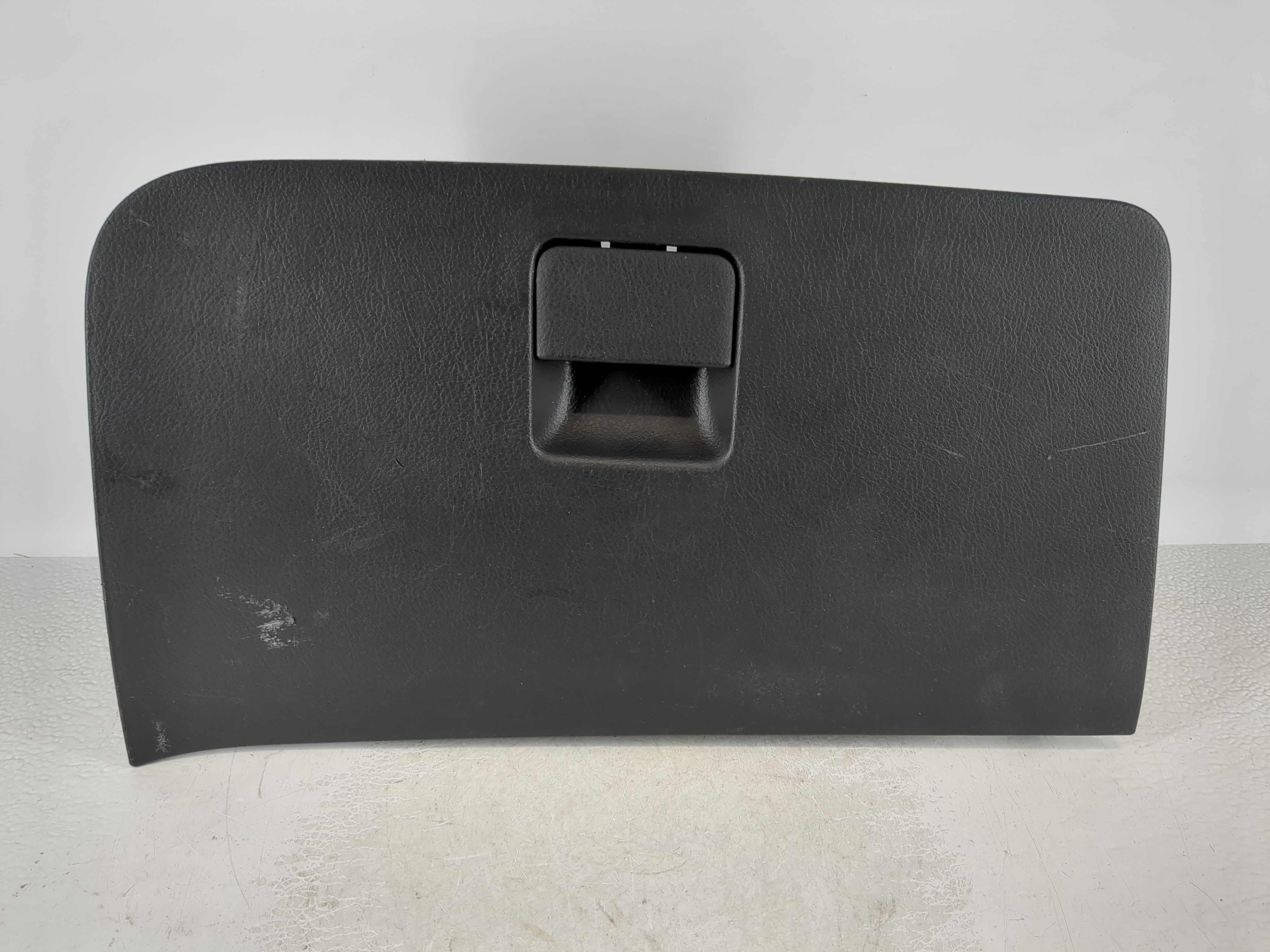 Picture of 2009 Chevrolet Aveo Passenger Glove Box Door Storage Compartment 1065962