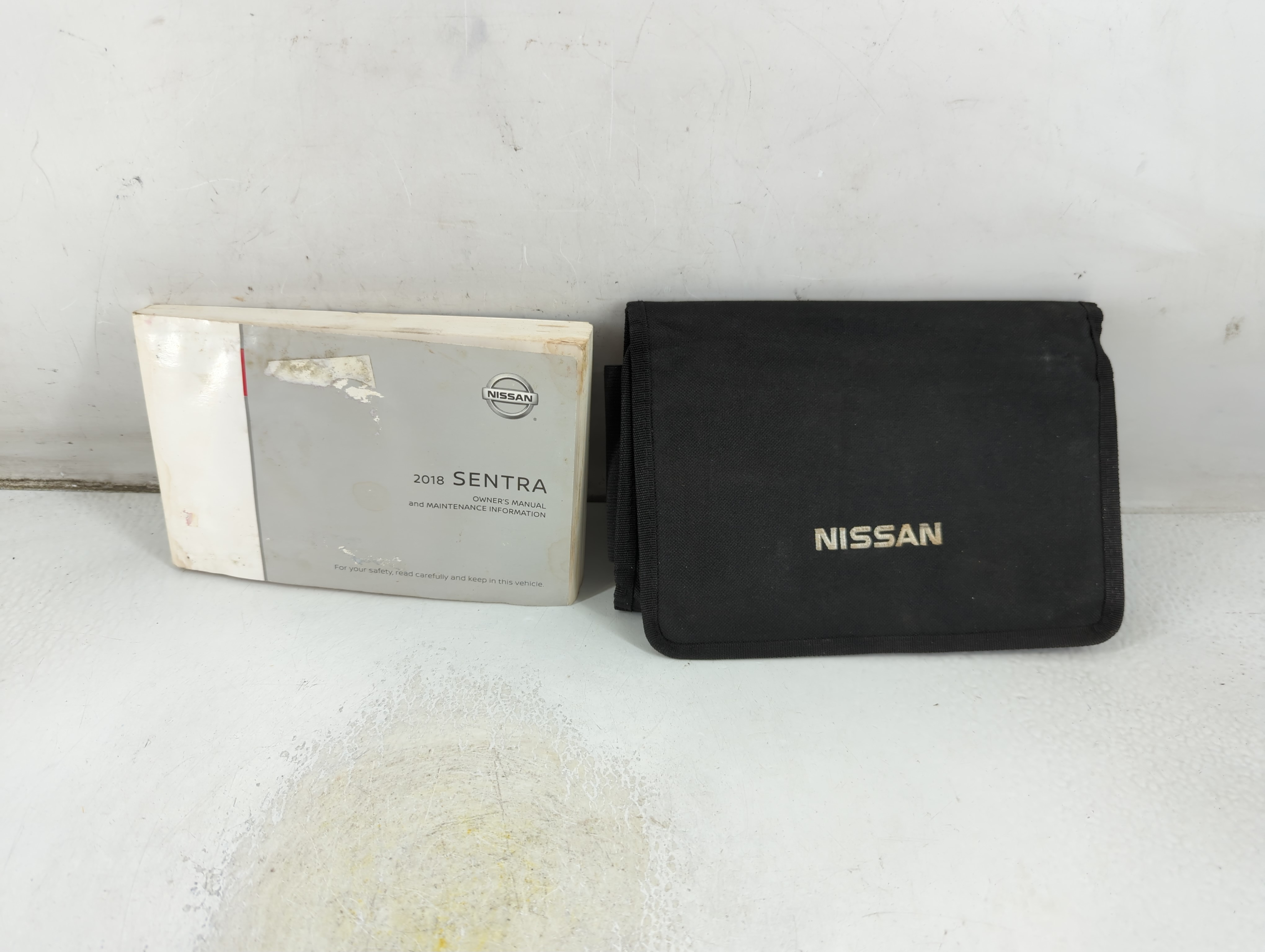 2018 Nissan Sentra Owners Manual Book Guide 1065983 - Oemusedautoparts1.com