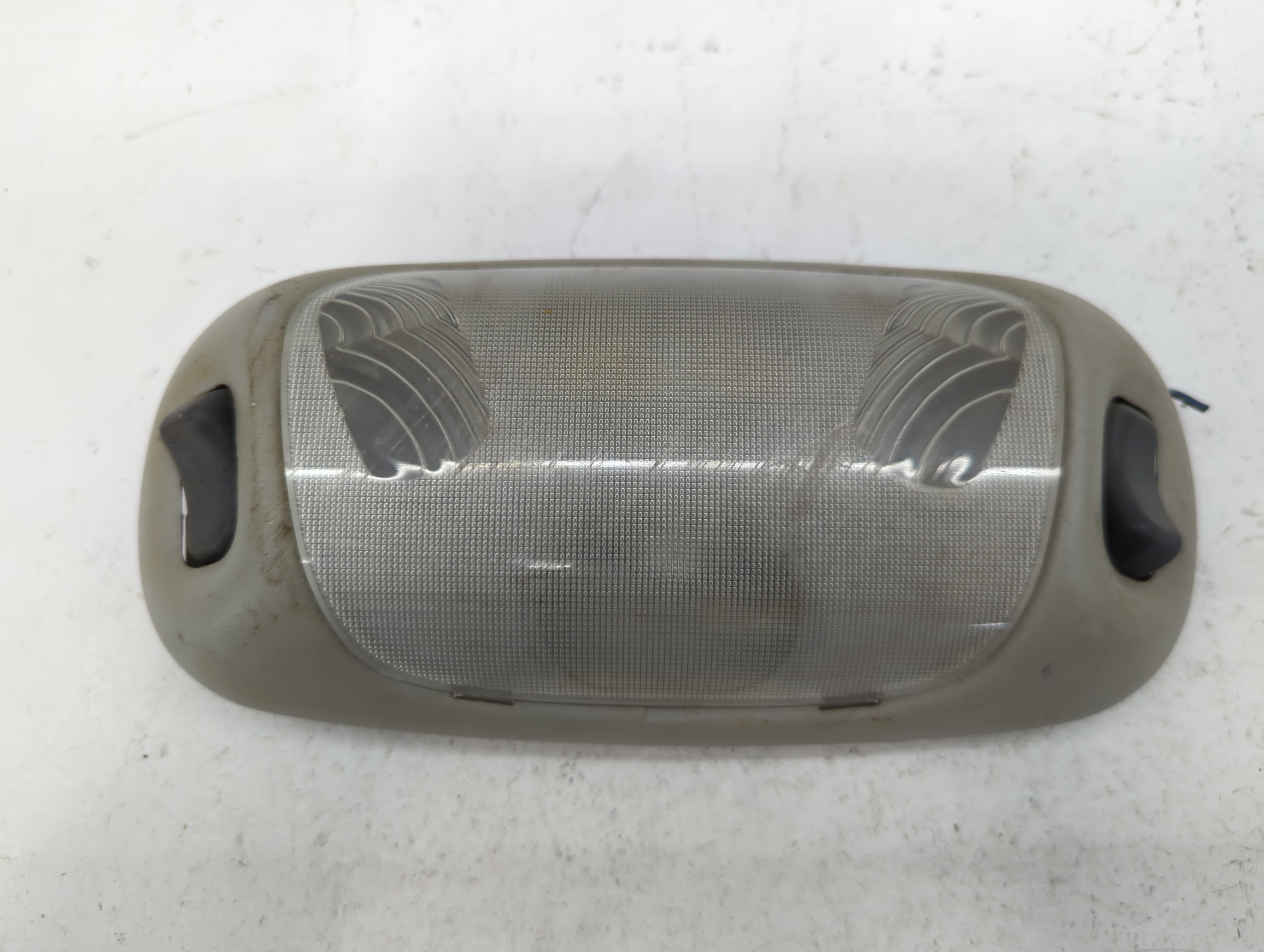 Ford Ford F350sd Pickup Overhead Roof Console Interior Dome Light 1066038 - Oemusedautoparts1.com