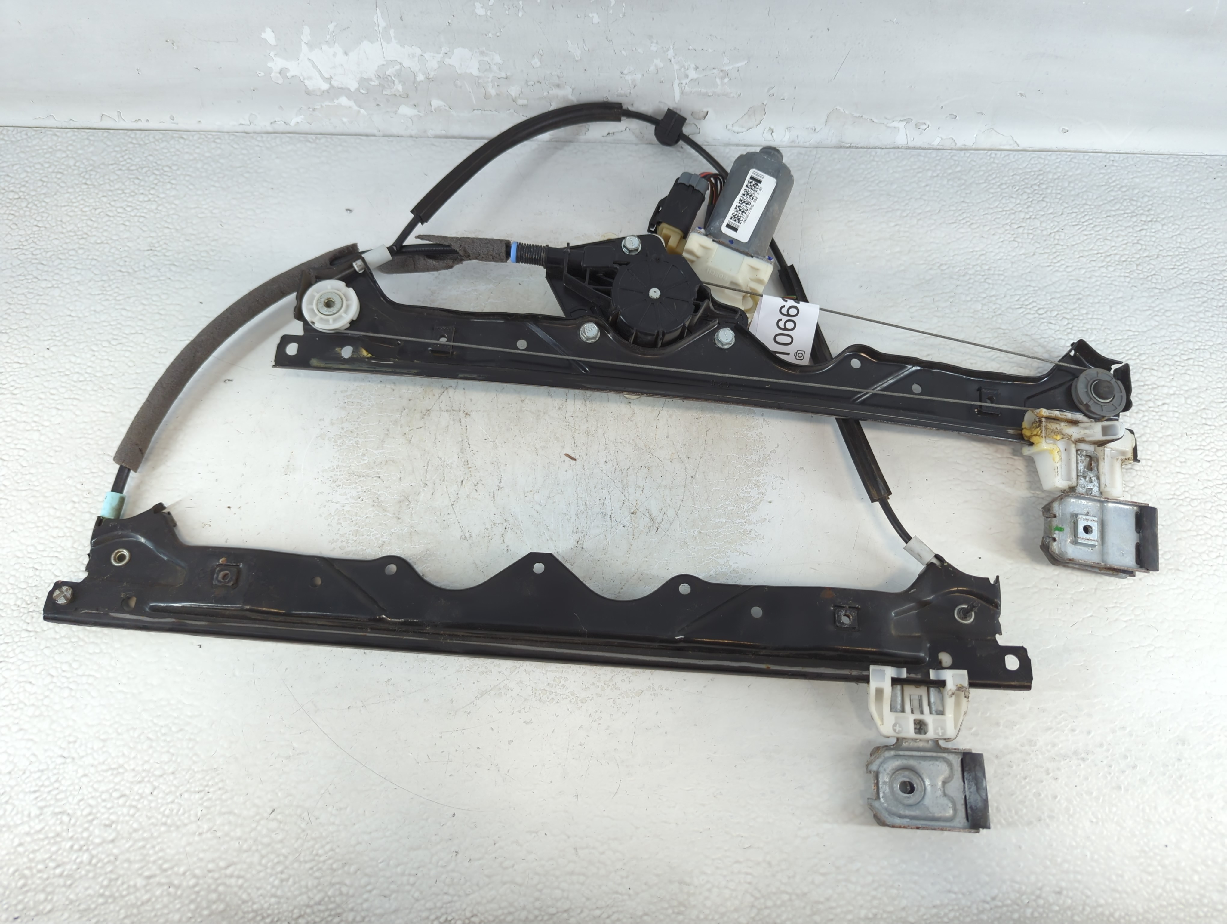 2006-2010 Jeep Grand Cherokee Driver Left Front Window Regulator 1066211 - Oemusedautoparts1.com