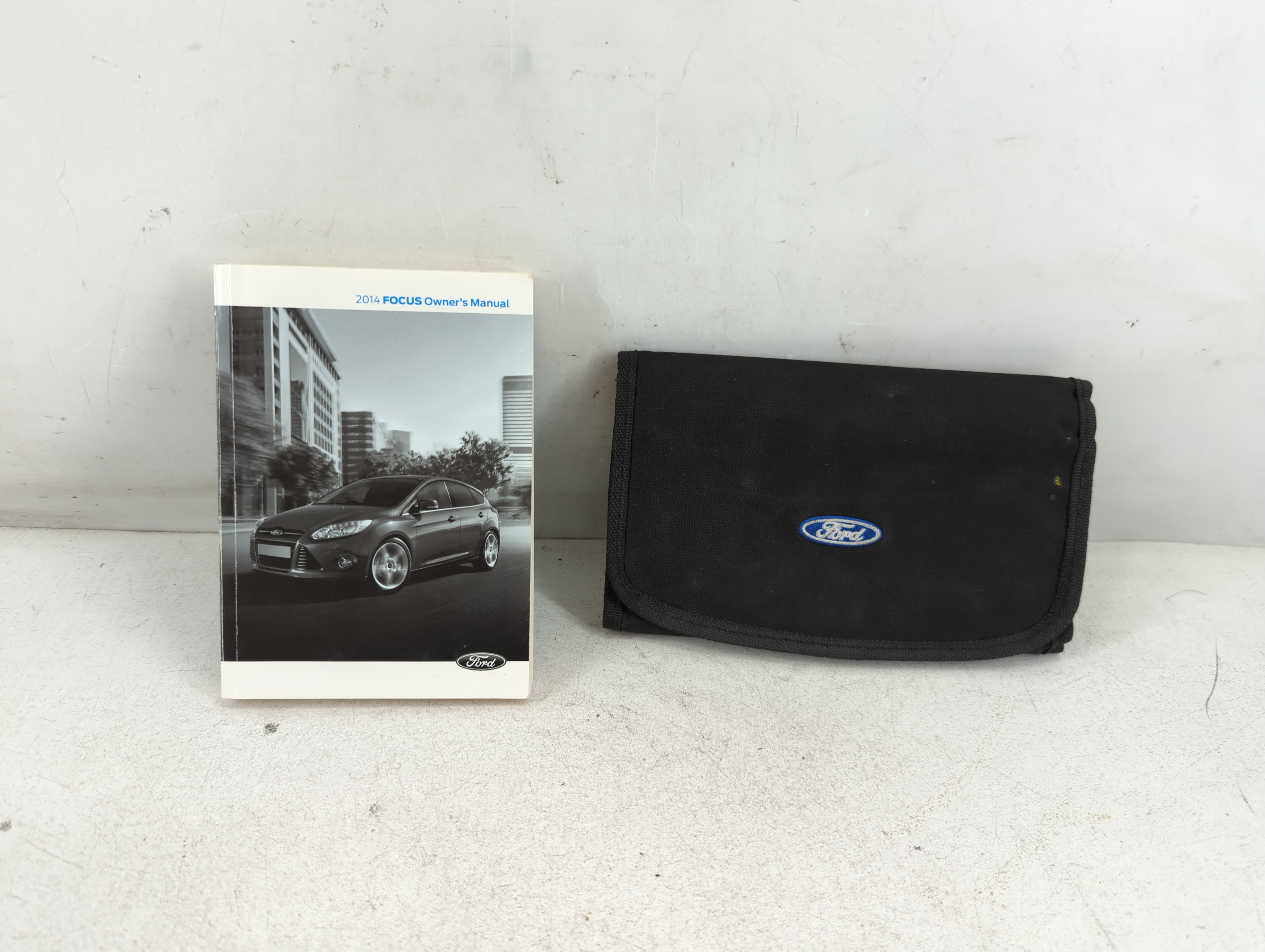 Picture of 2014 Ford Focus Owners Manual Book Guide 1066228