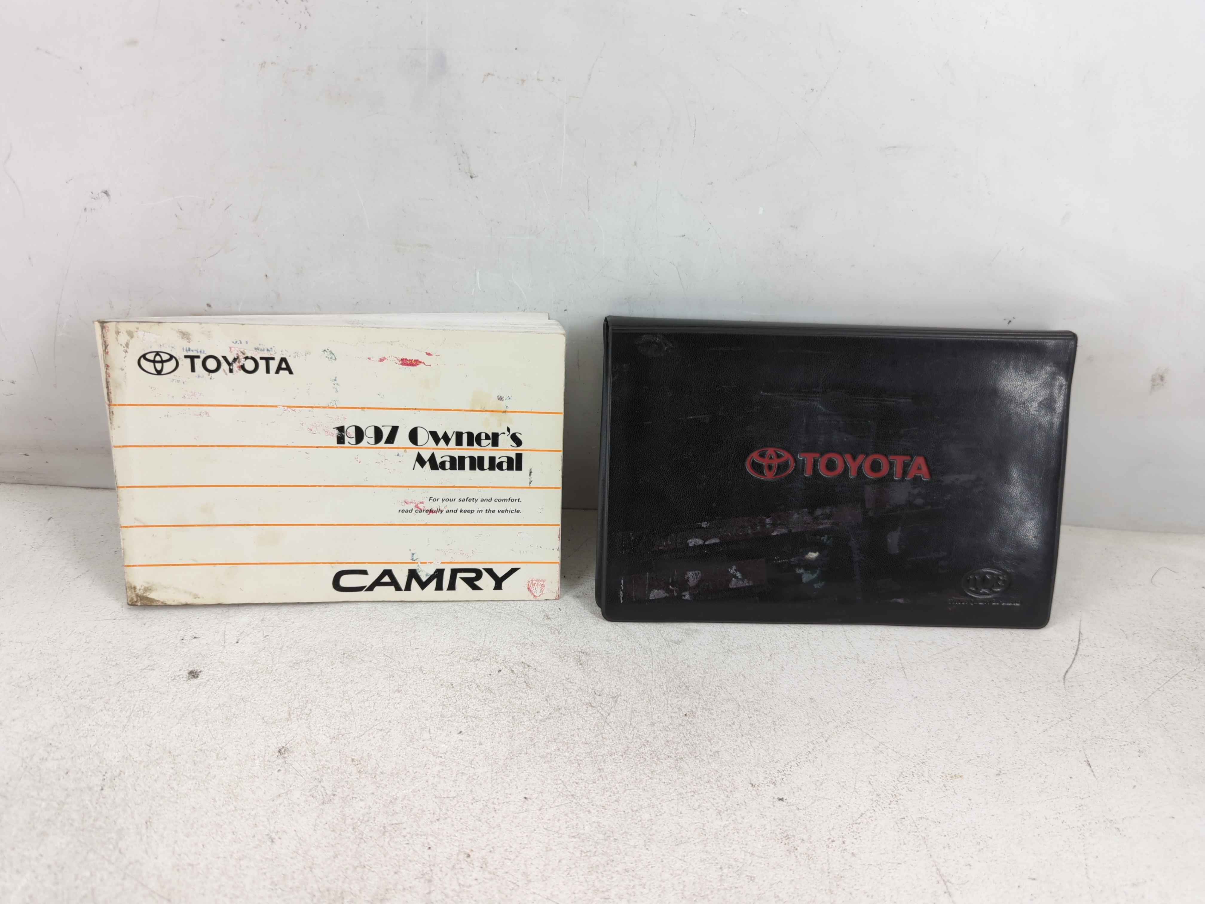 1997 Toyota Camry Owners Manual Book Guide 1066279 - Oemusedautoparts1.com