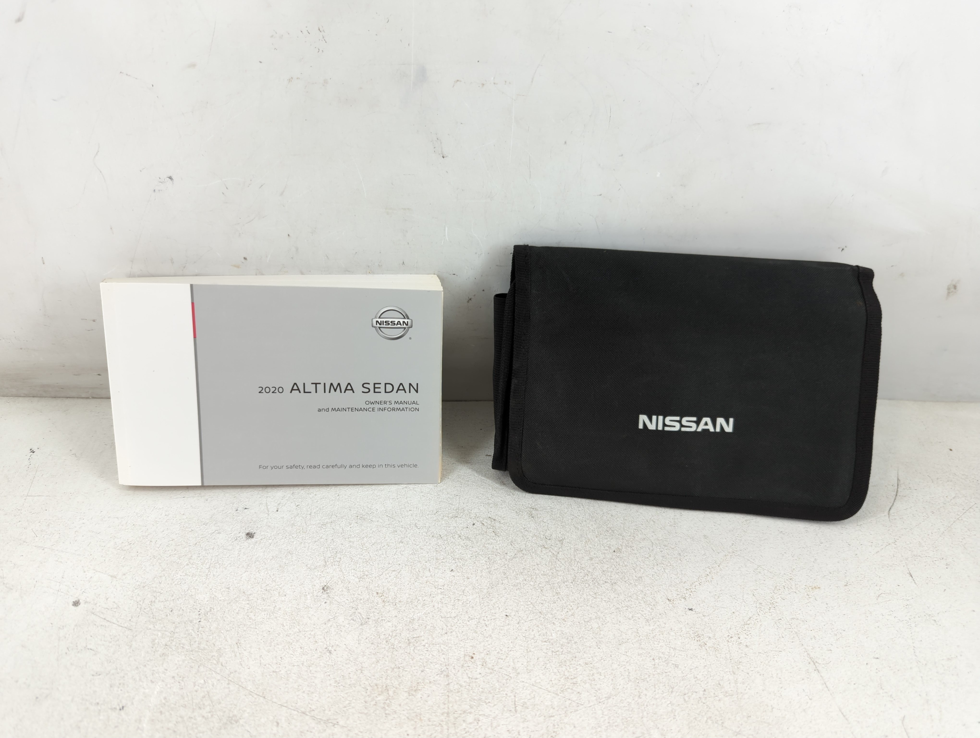 Picture of 2020 Nissan Altima Owners Manual Book Guide 1066307