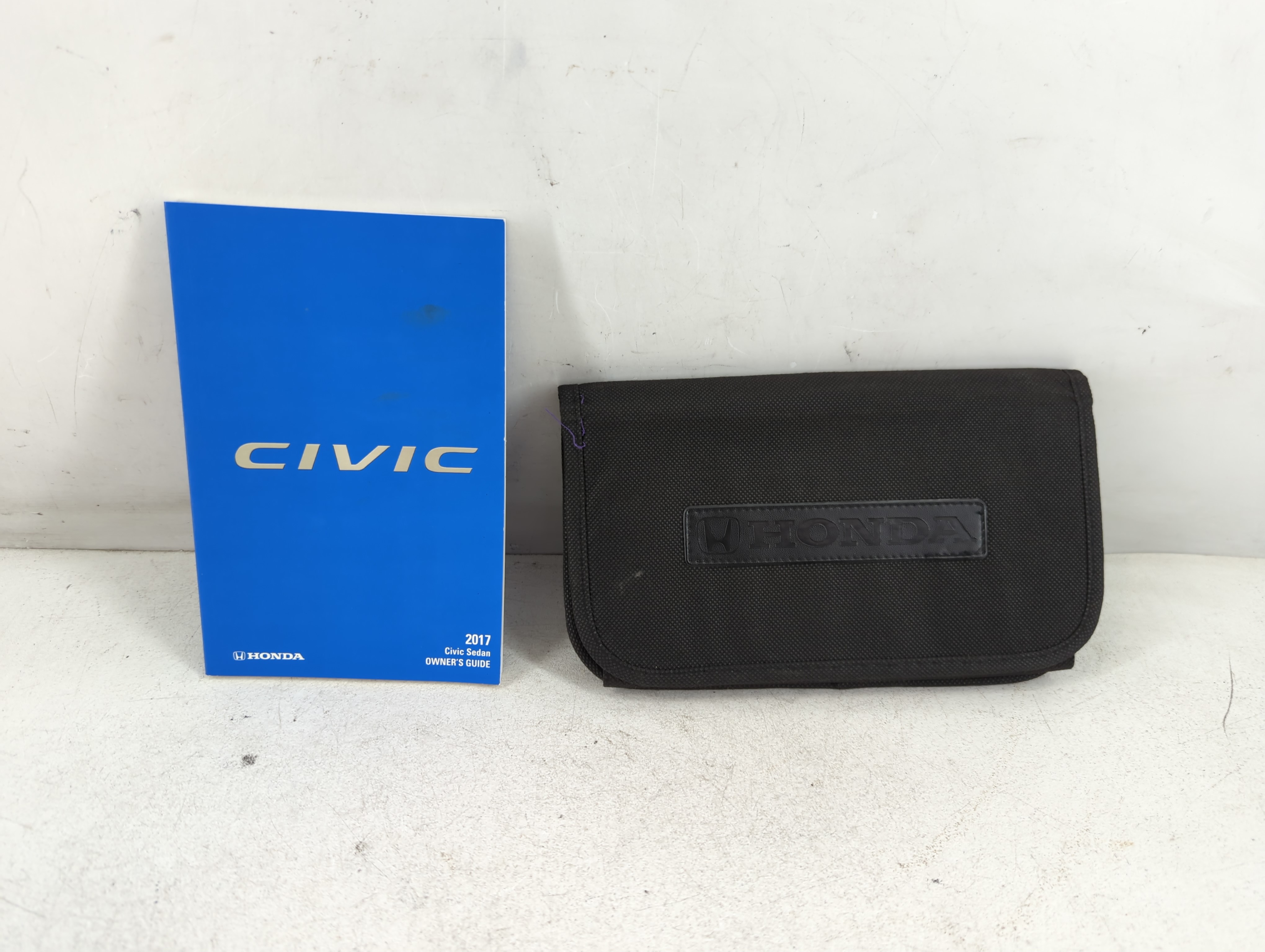 2017 Honda Civic Owners Manual Book Guide 1066313 - Oemusedautoparts1.com