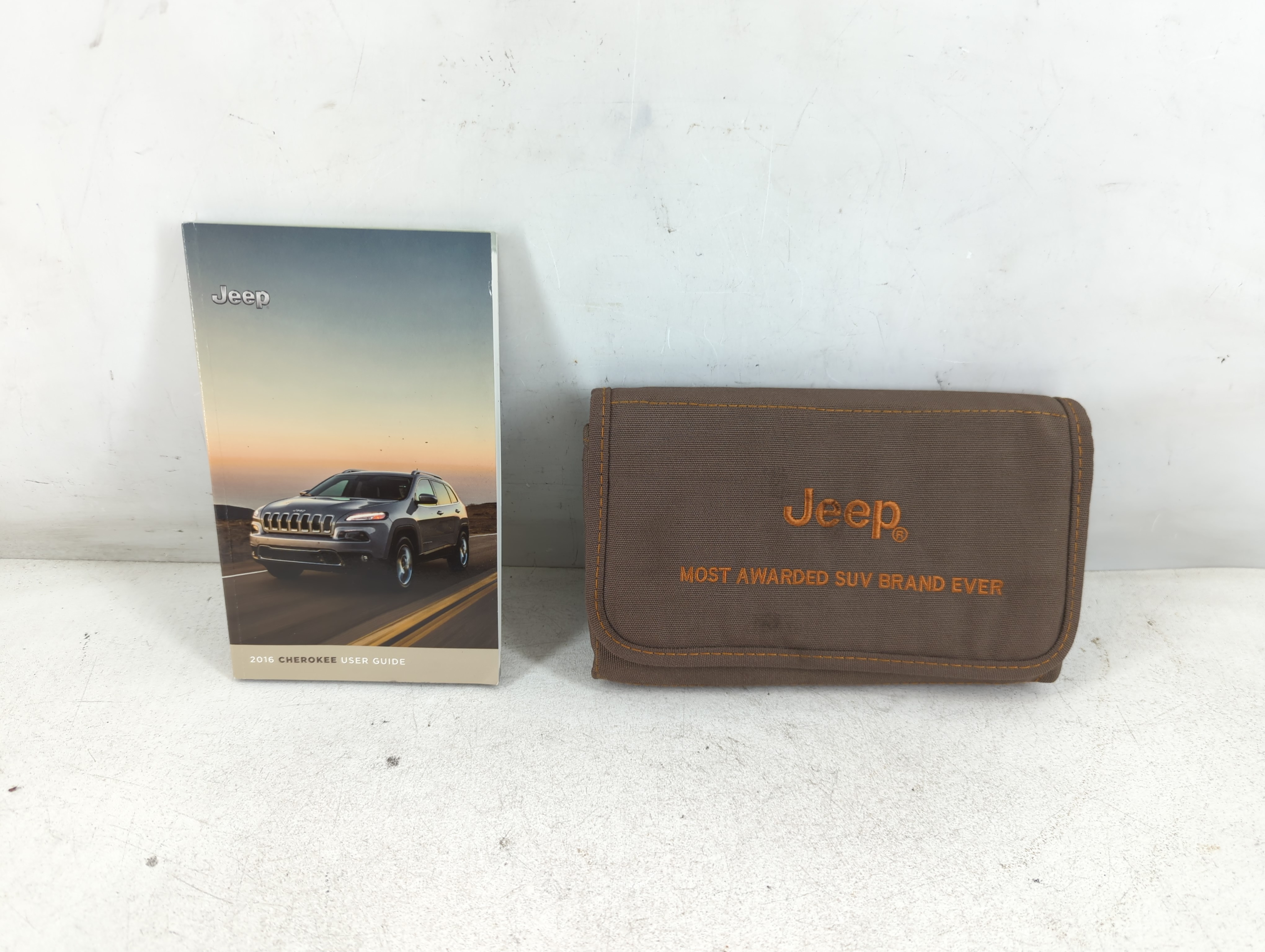 2016 Jeep Cherokee Owners Manual Book Guide 1066315 - Oemusedautoparts1.com