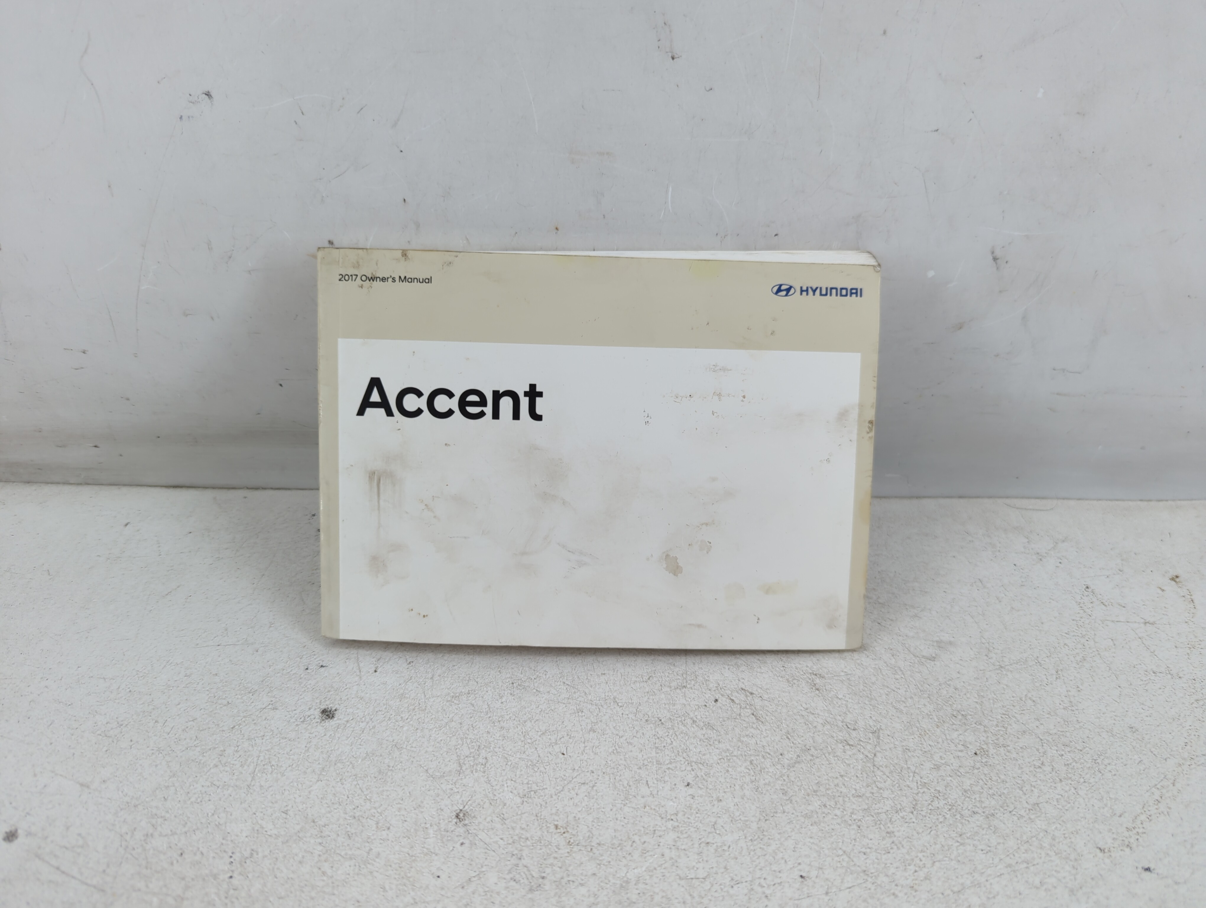 2017 Hyundai Accent Owners Manual Book Guide 1066317 - Oemusedautoparts1.com