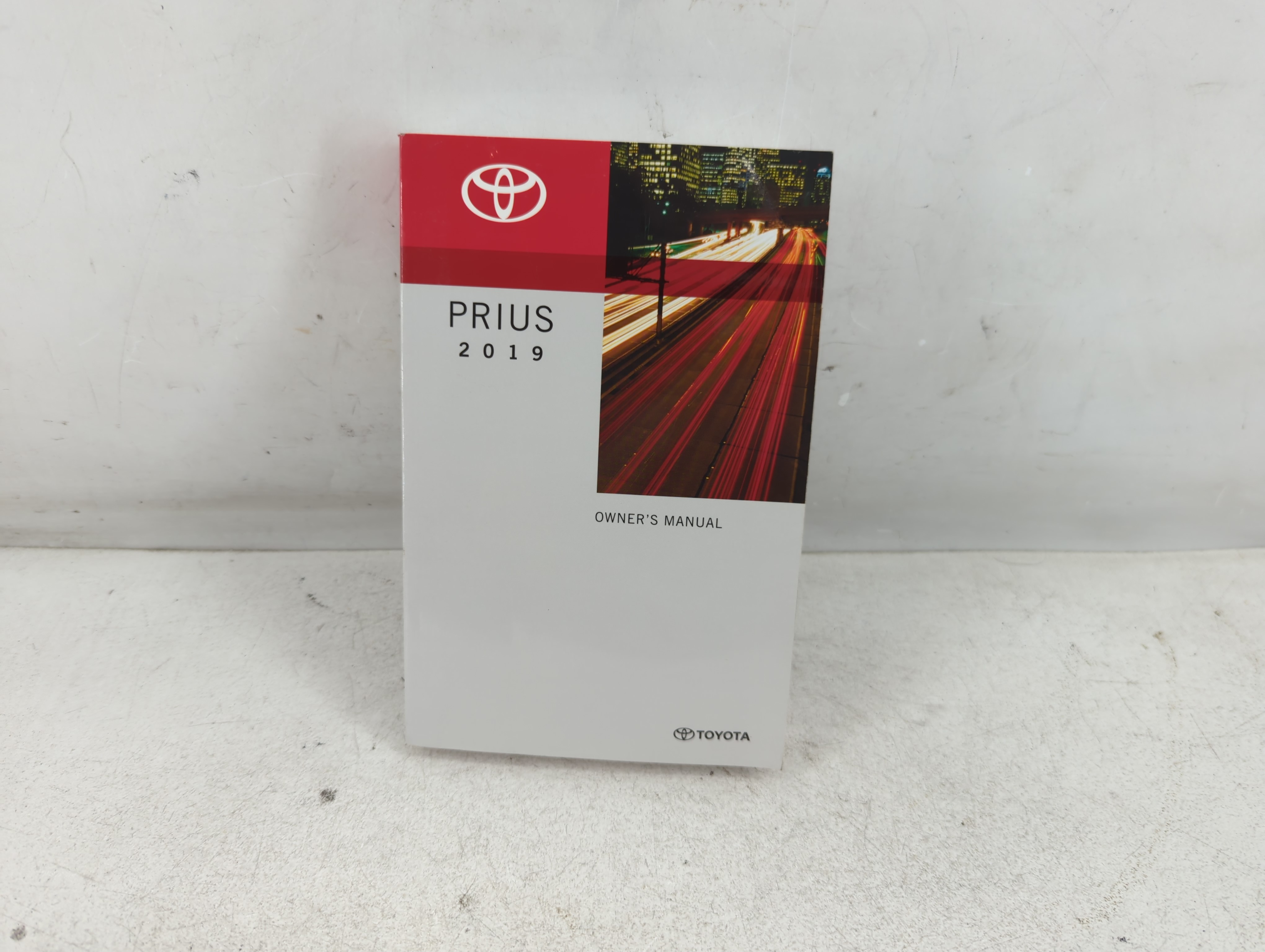 2019 Toyota Prius Owners Manual Book Guide 1066318 - Oemusedautoparts1.com