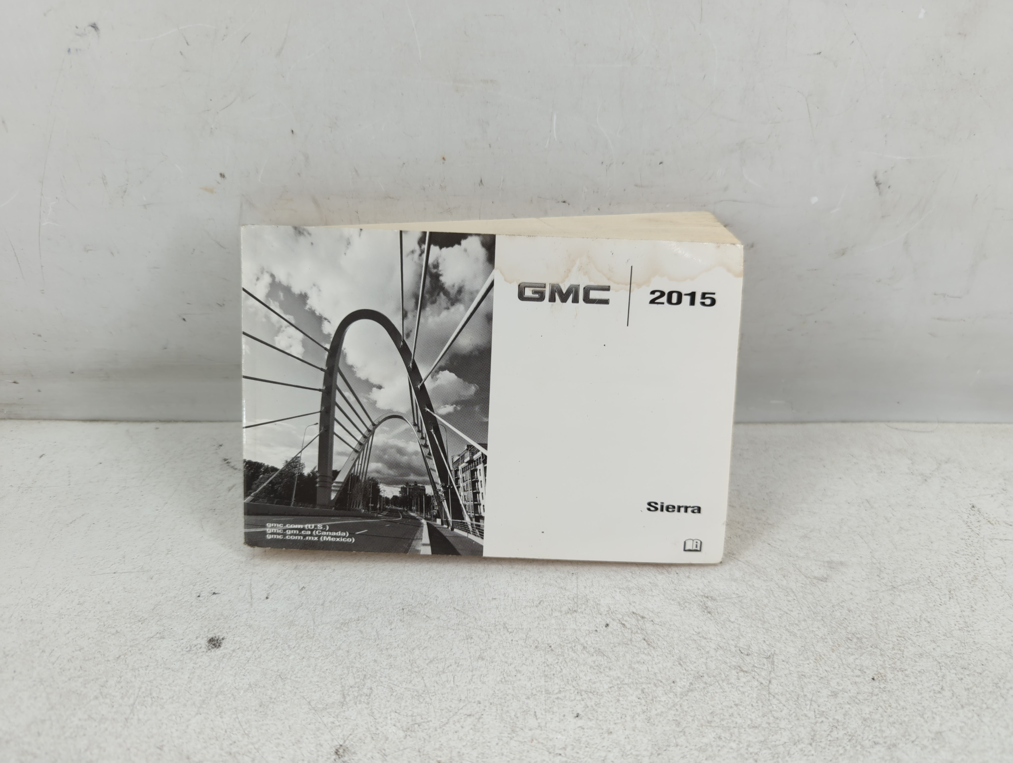 2015 Gmc Sierra 1500 Owners Manual Book Guide 1066319 - Oemusedautoparts1.com