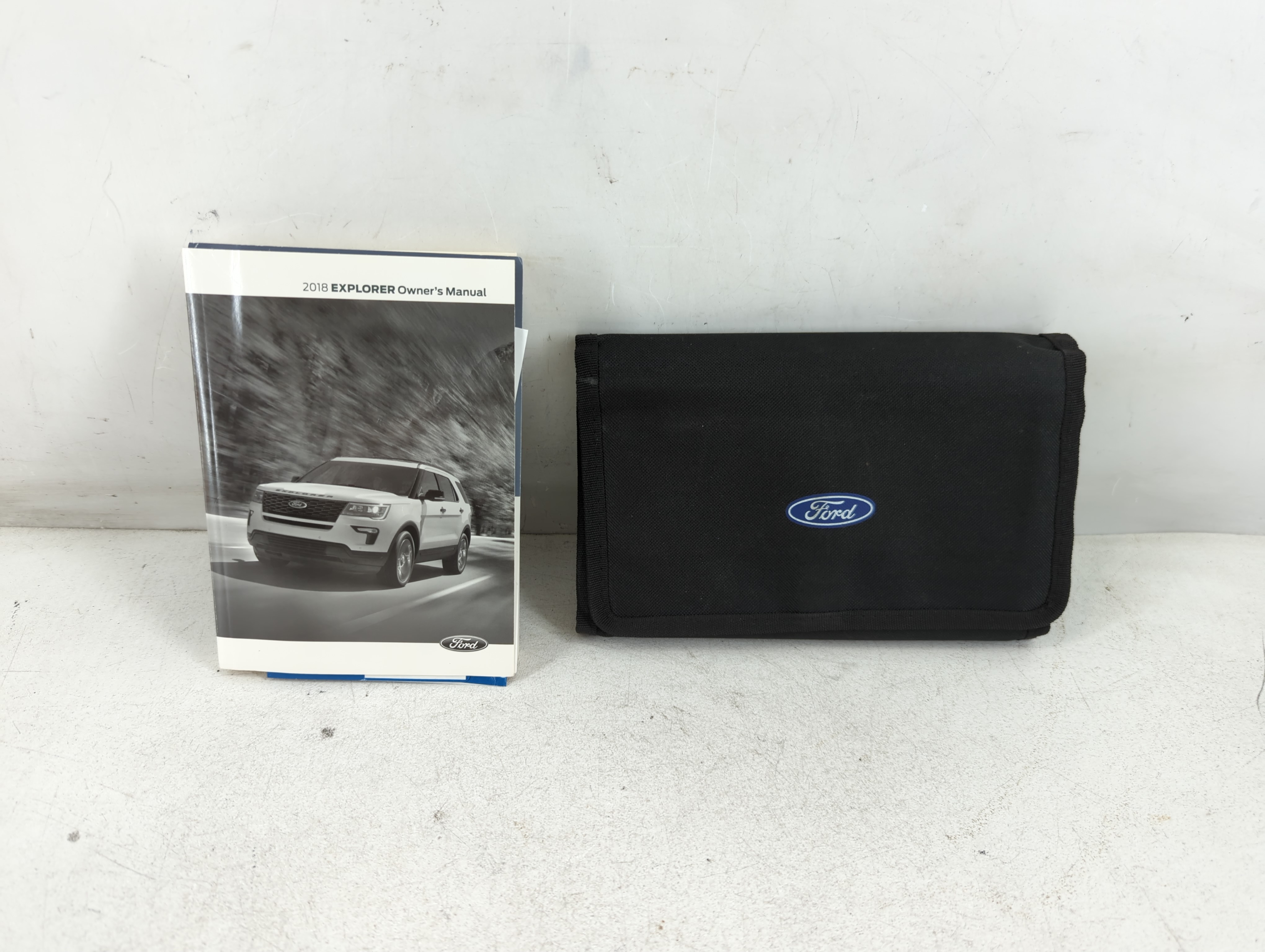 2018 Ford Explorer Owners Manual Book Guide 1066377 - Oemusedautoparts1.com