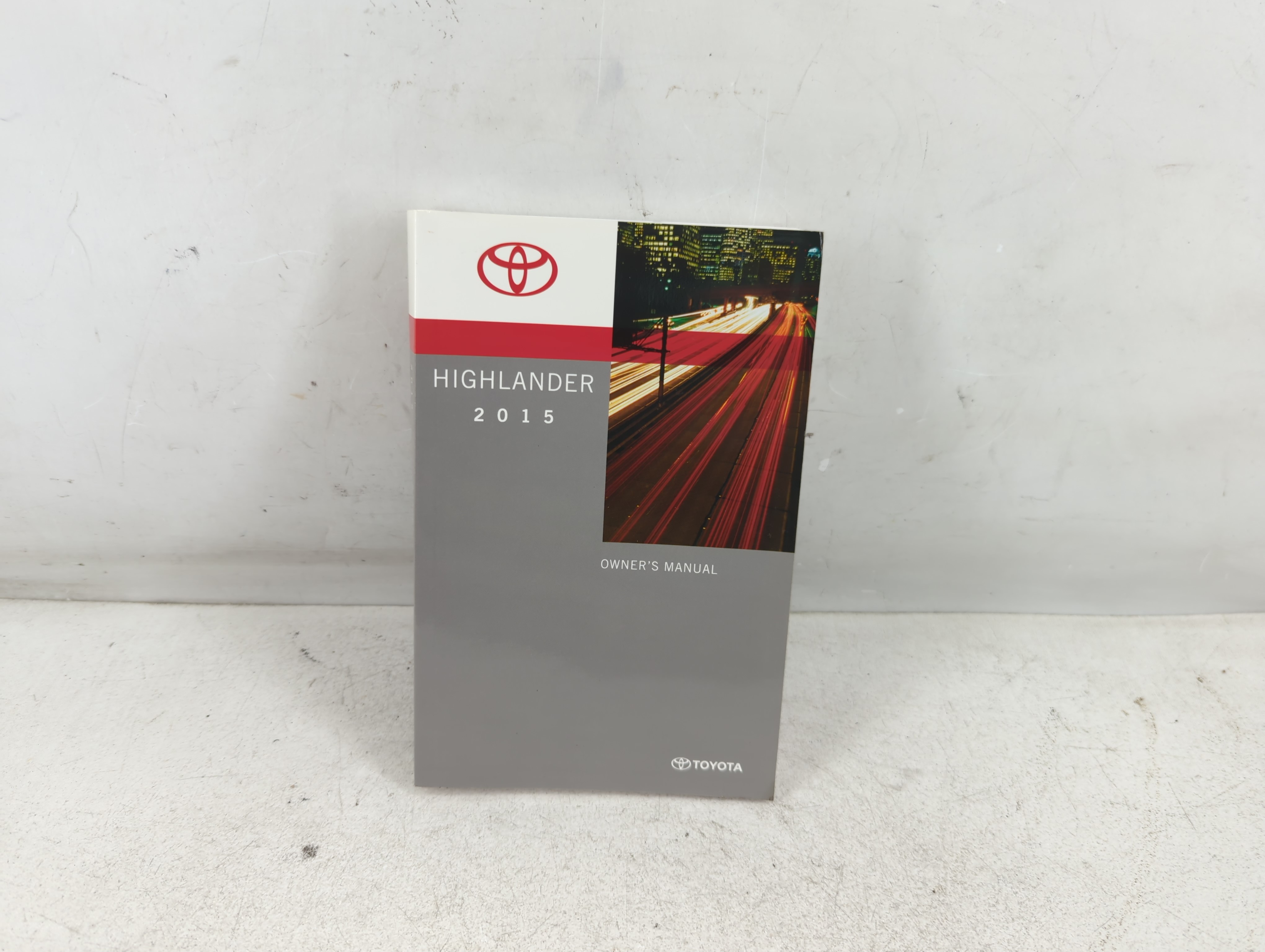 2015 Toyota Highlander Owners Manual Book Guide 1066409 - Oemusedautoparts1.com