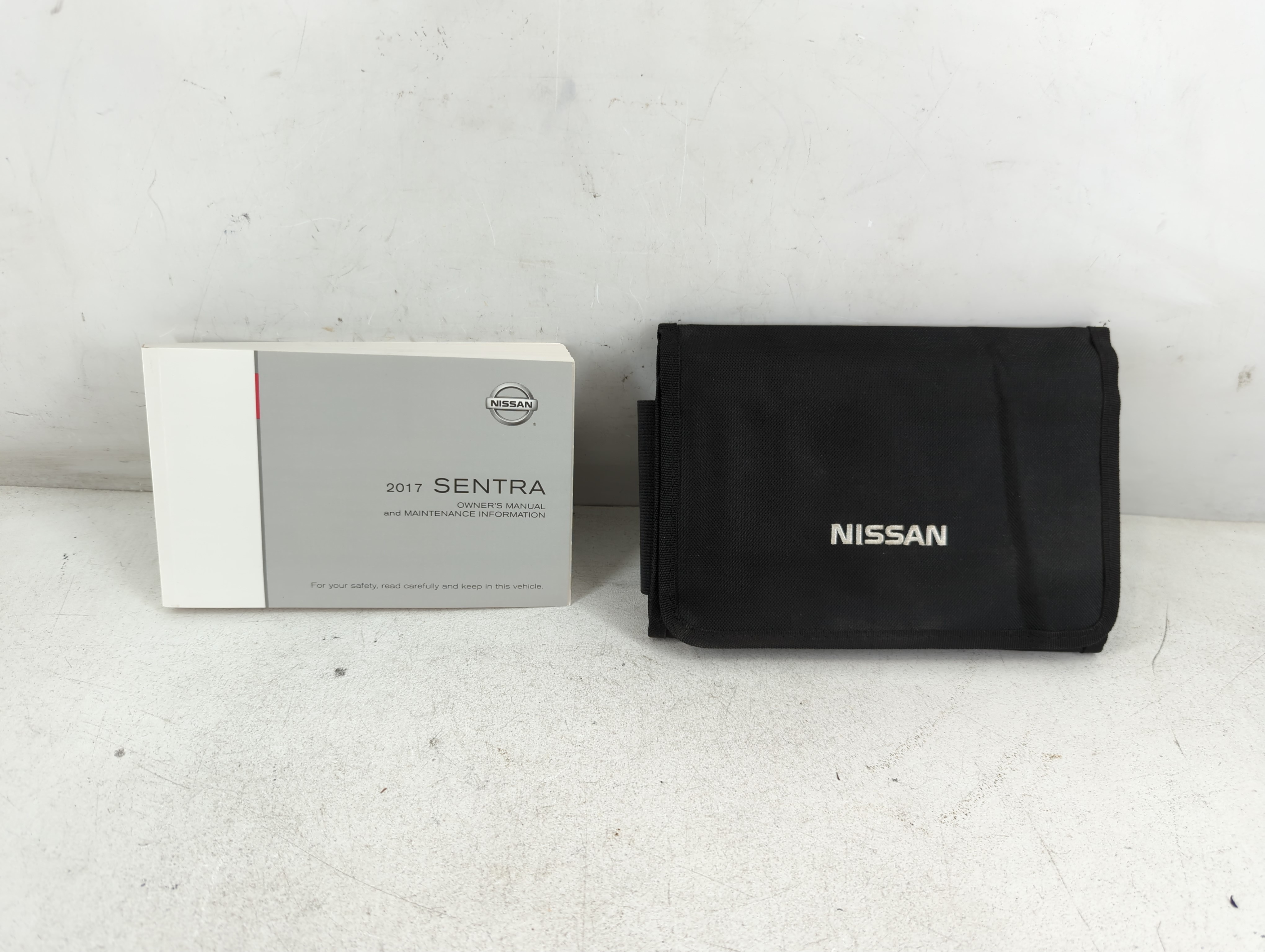 Picture of 2017 Nissan Sentra Owners Manual Book Guide 1066476
