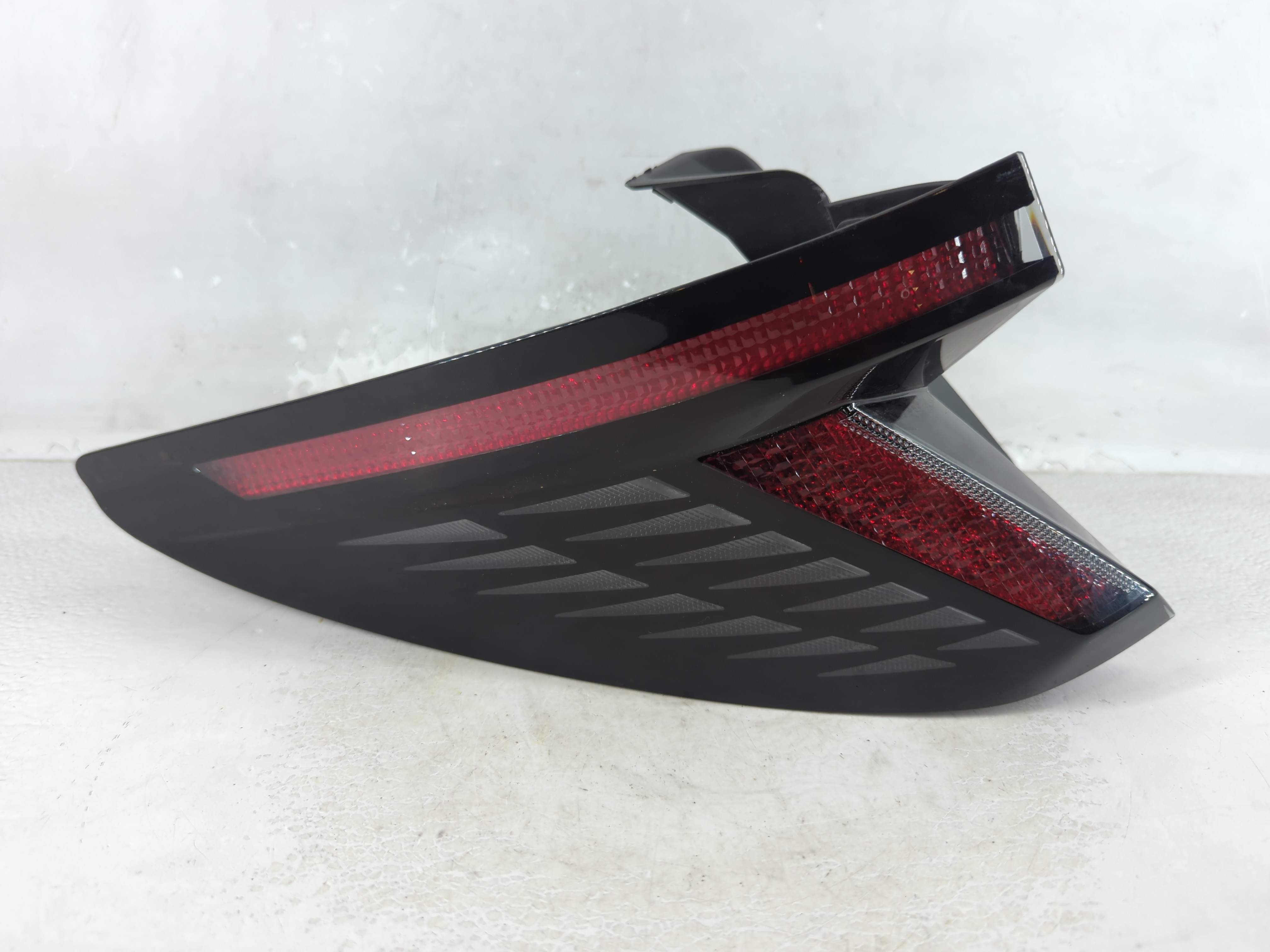 Picture of 2022-2022 Hyundai Tucson Driver Left Side Tail Light Taillight Oem 1066685
