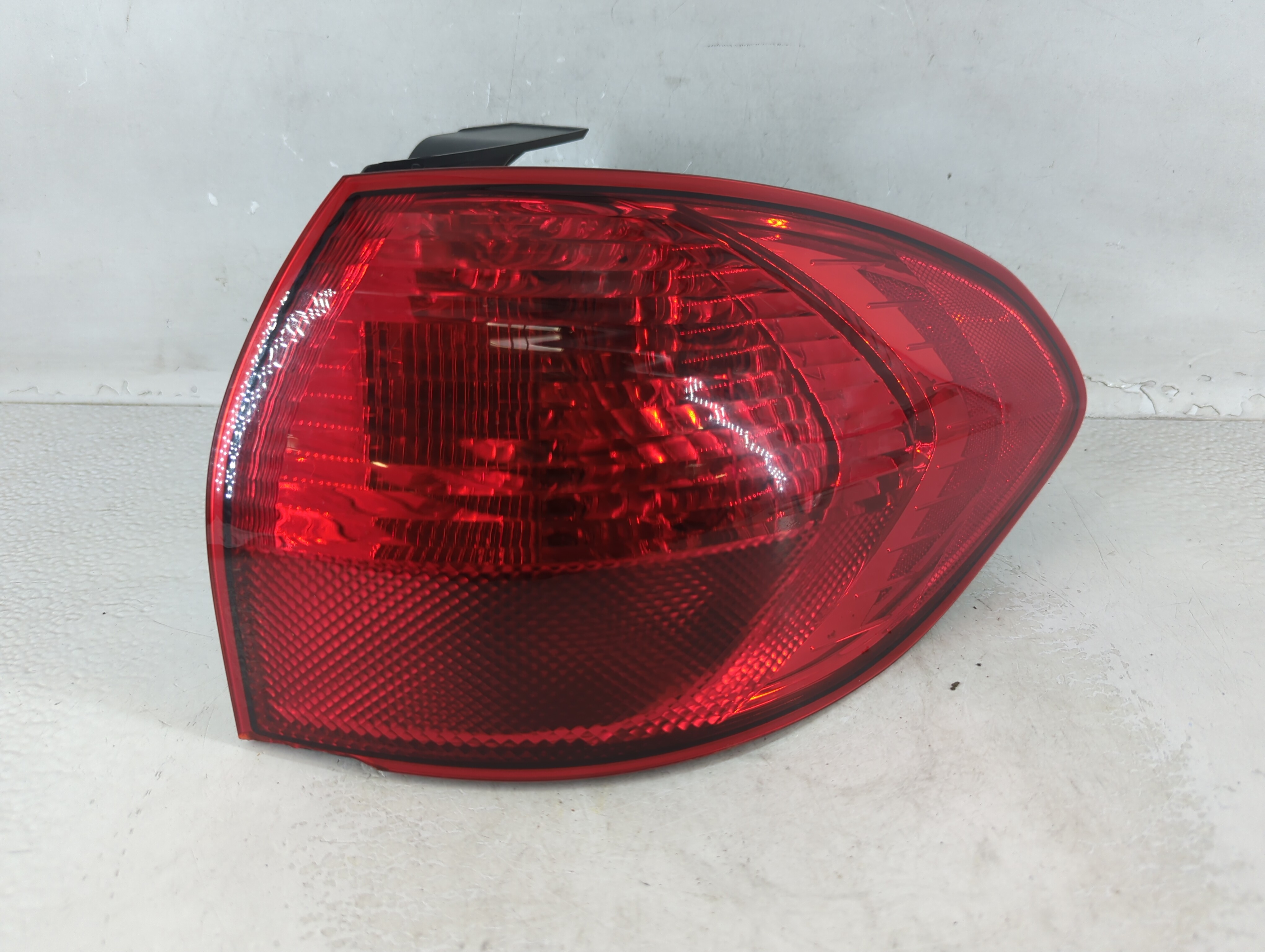 Picture of 2008-2014 Subaru Tribeca Passenger Right Side Tail Light Taillight Oem 1066686