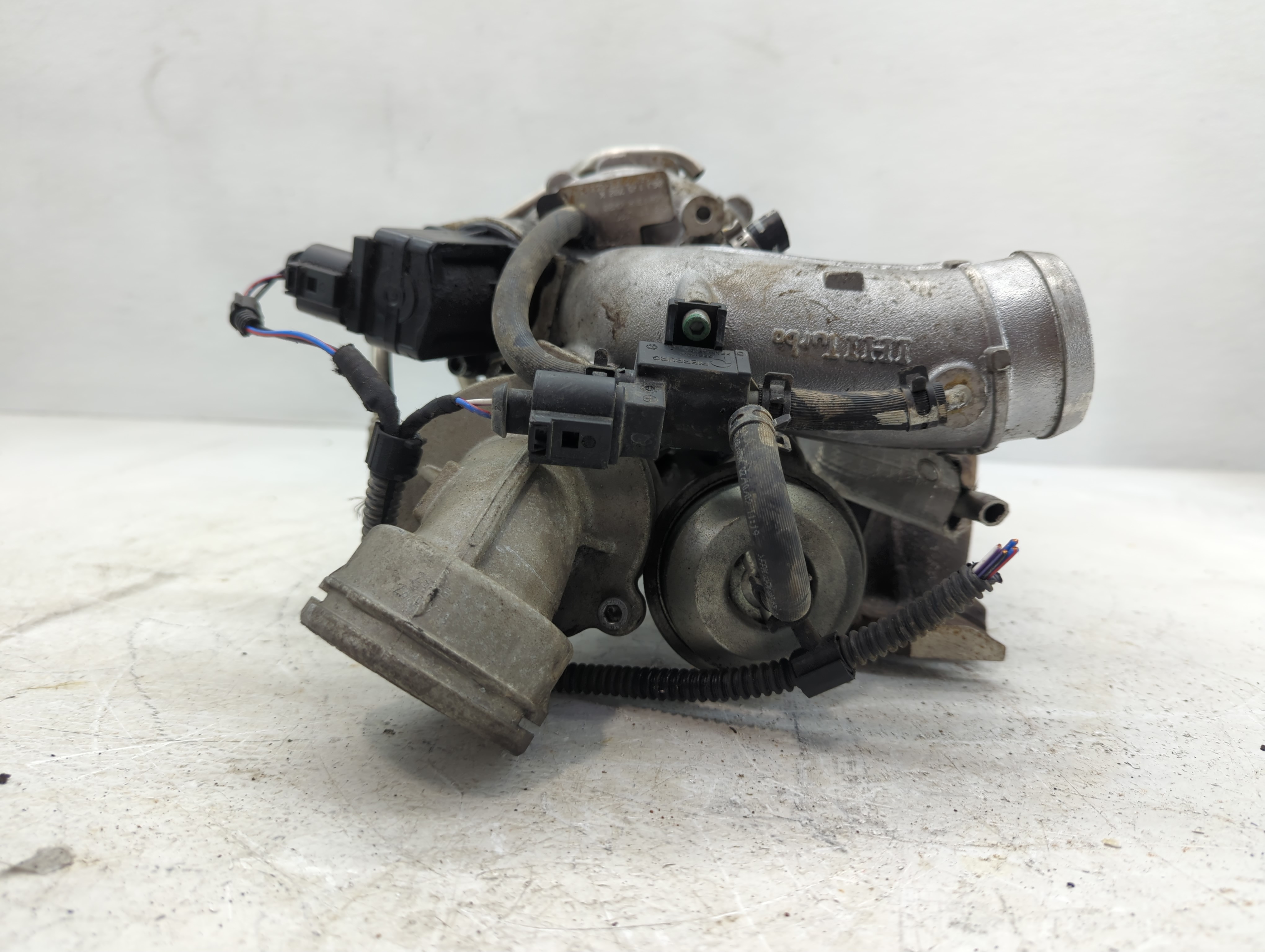 2005-2009 Audi A4 Turbocharger Turbo Charger Super Charger Supercharger 1066704 - Oemusedautoparts1.com