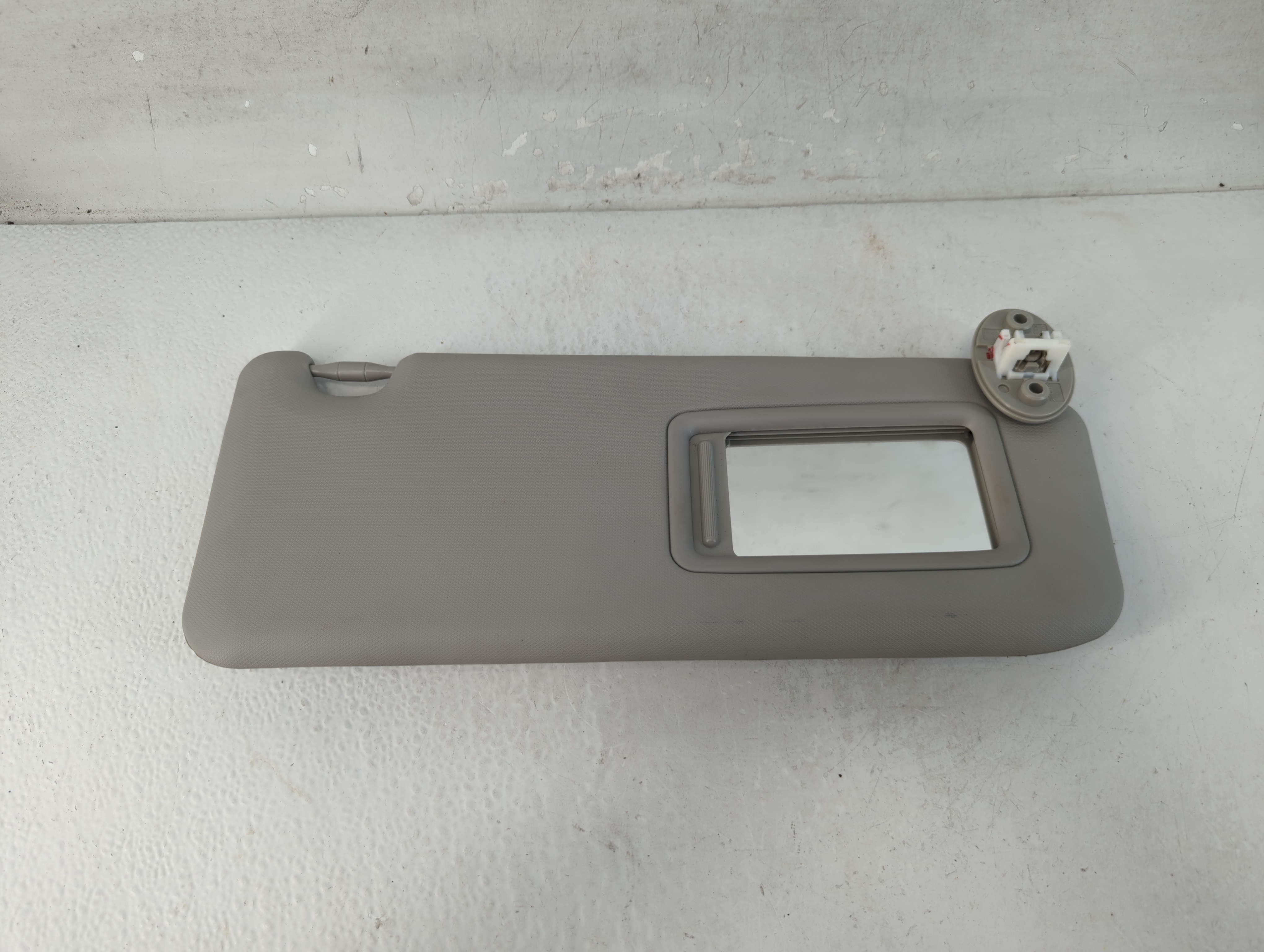 2013-2018 Toyota Rav4 Passenger Sun Visor Mirror Right Sunvisor Gray 1066790 - Oemusedautoparts1.com