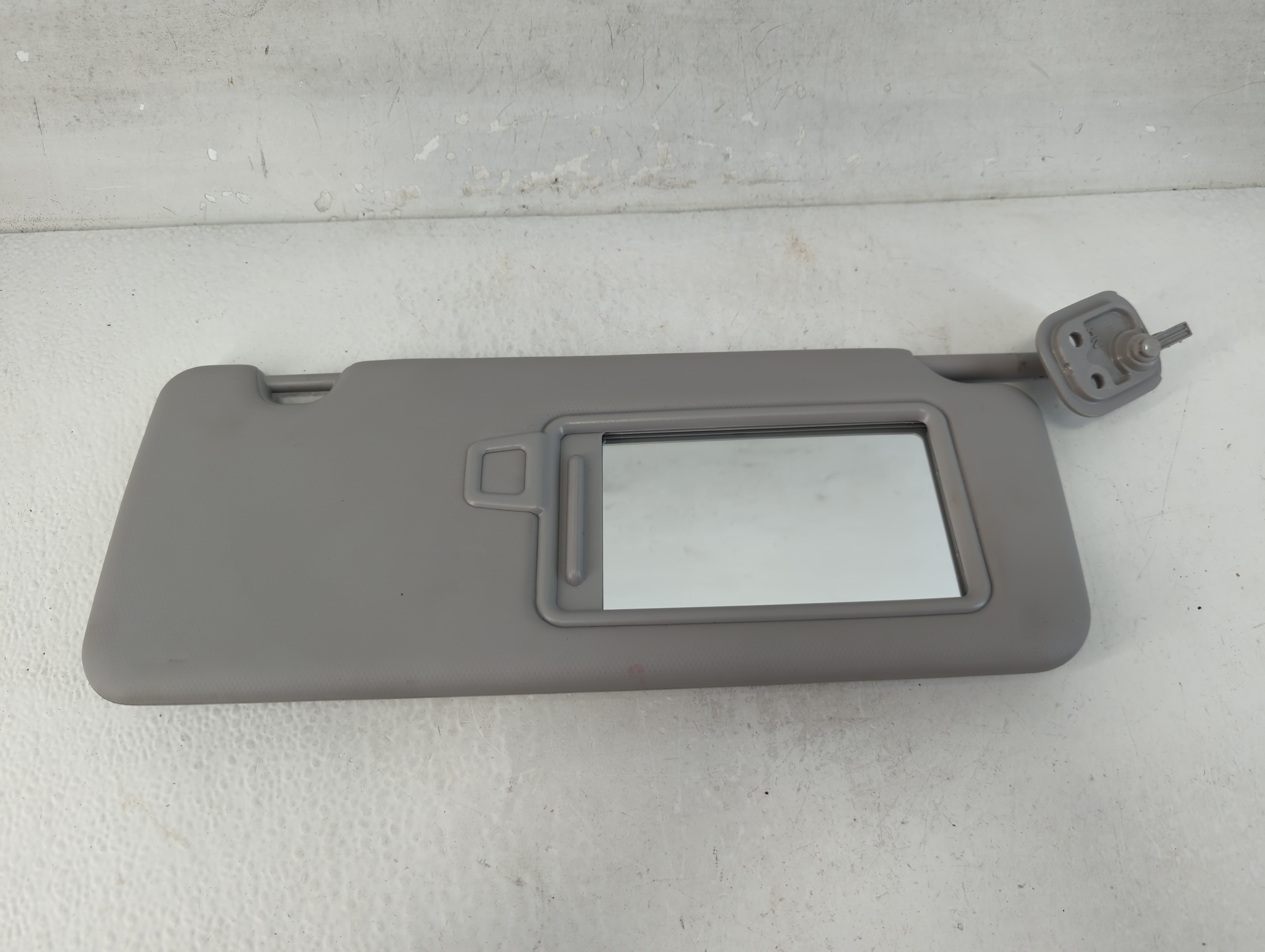 Picture of 2016-2021 Hyundai Tucson Passenger Sun Visor Mirror Right Sunvisor Gray 1066803