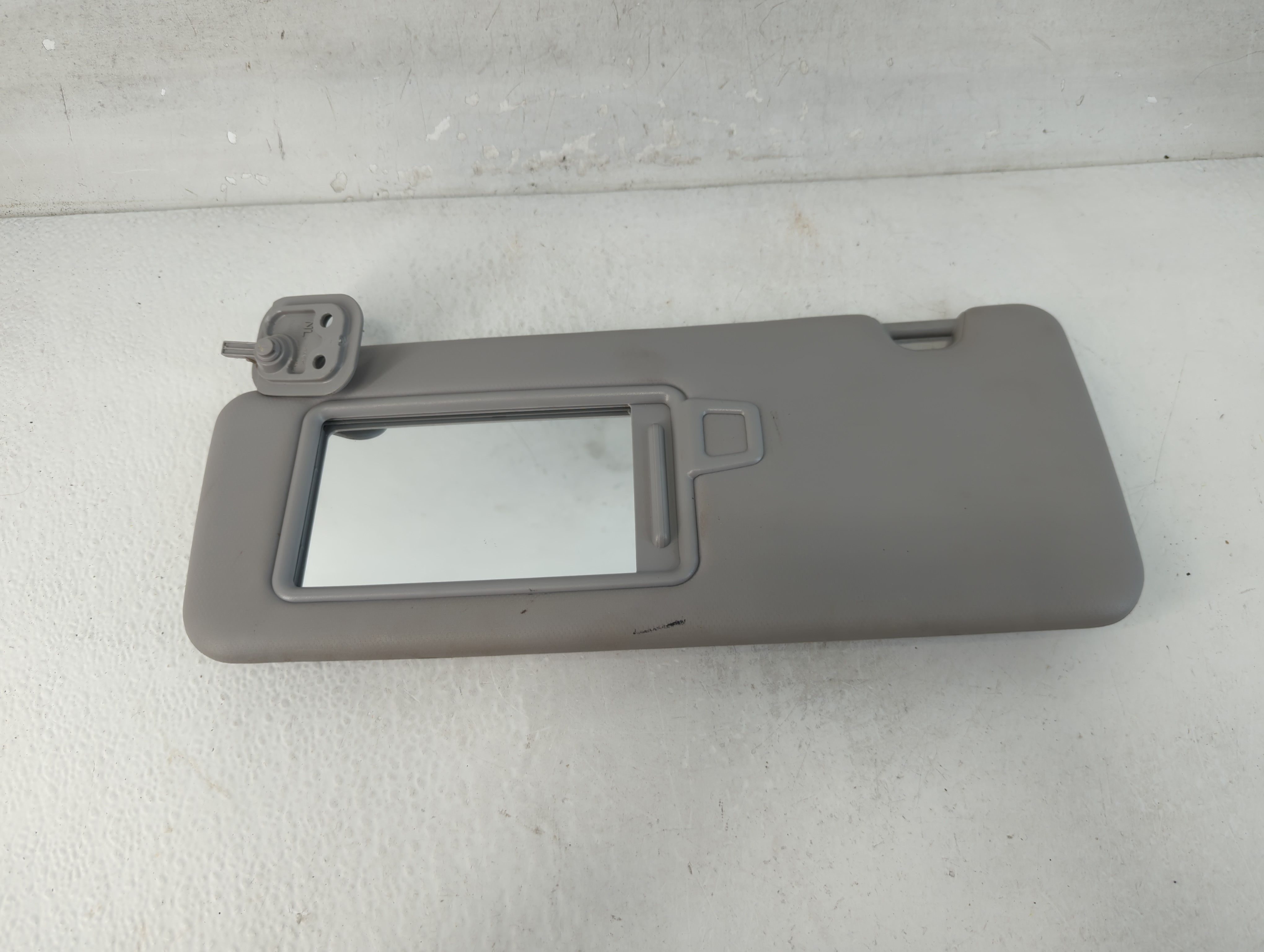 Picture of 2016-2018 Hyundai Tucson Driver Sun Visor Mirror Left Sunvisor Gray 1066804