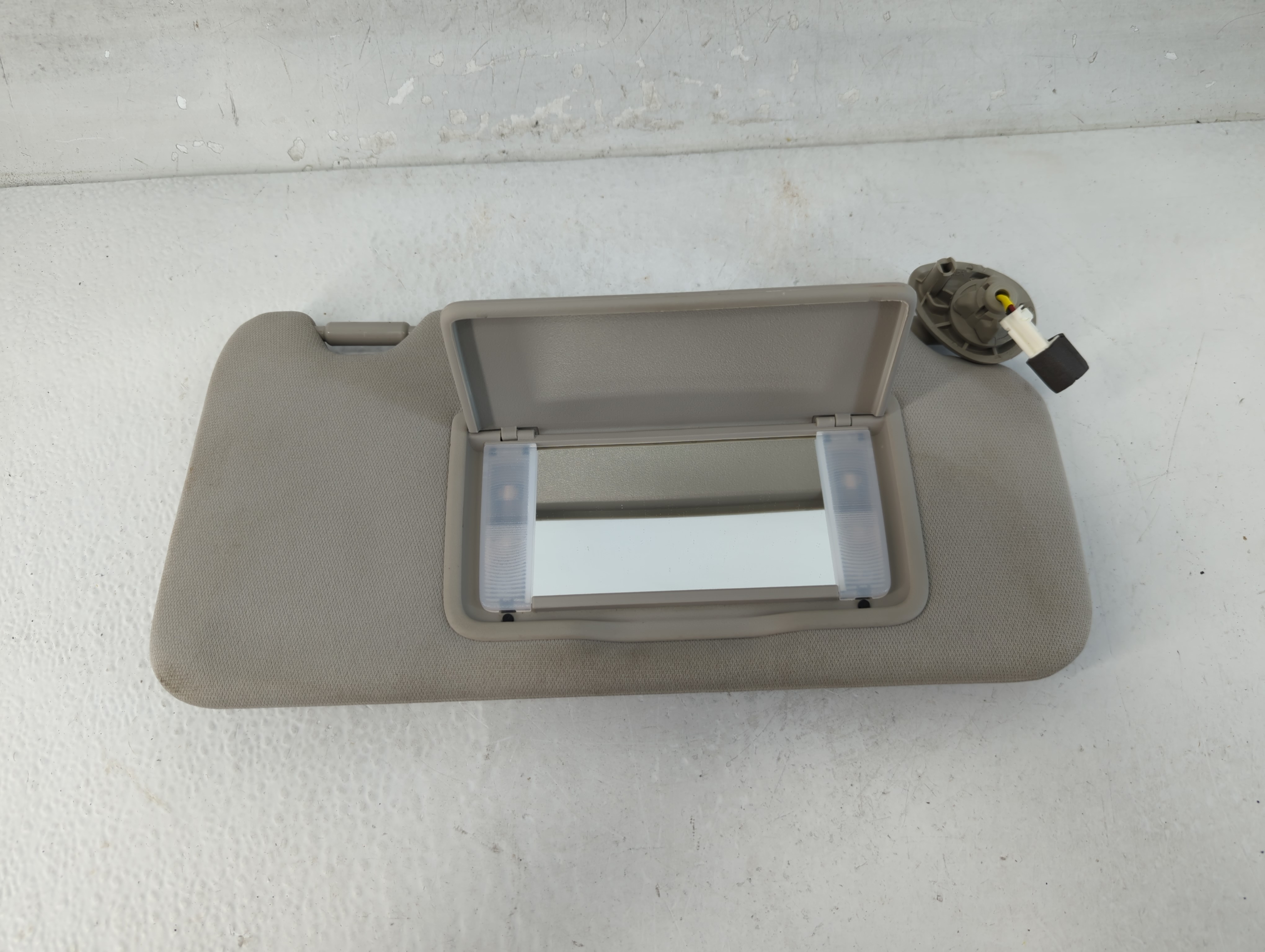 Picture of 2016-2022 Honda Hr-v Passenger Sun Visor Mirror Right Sunvisor Grey 1066833