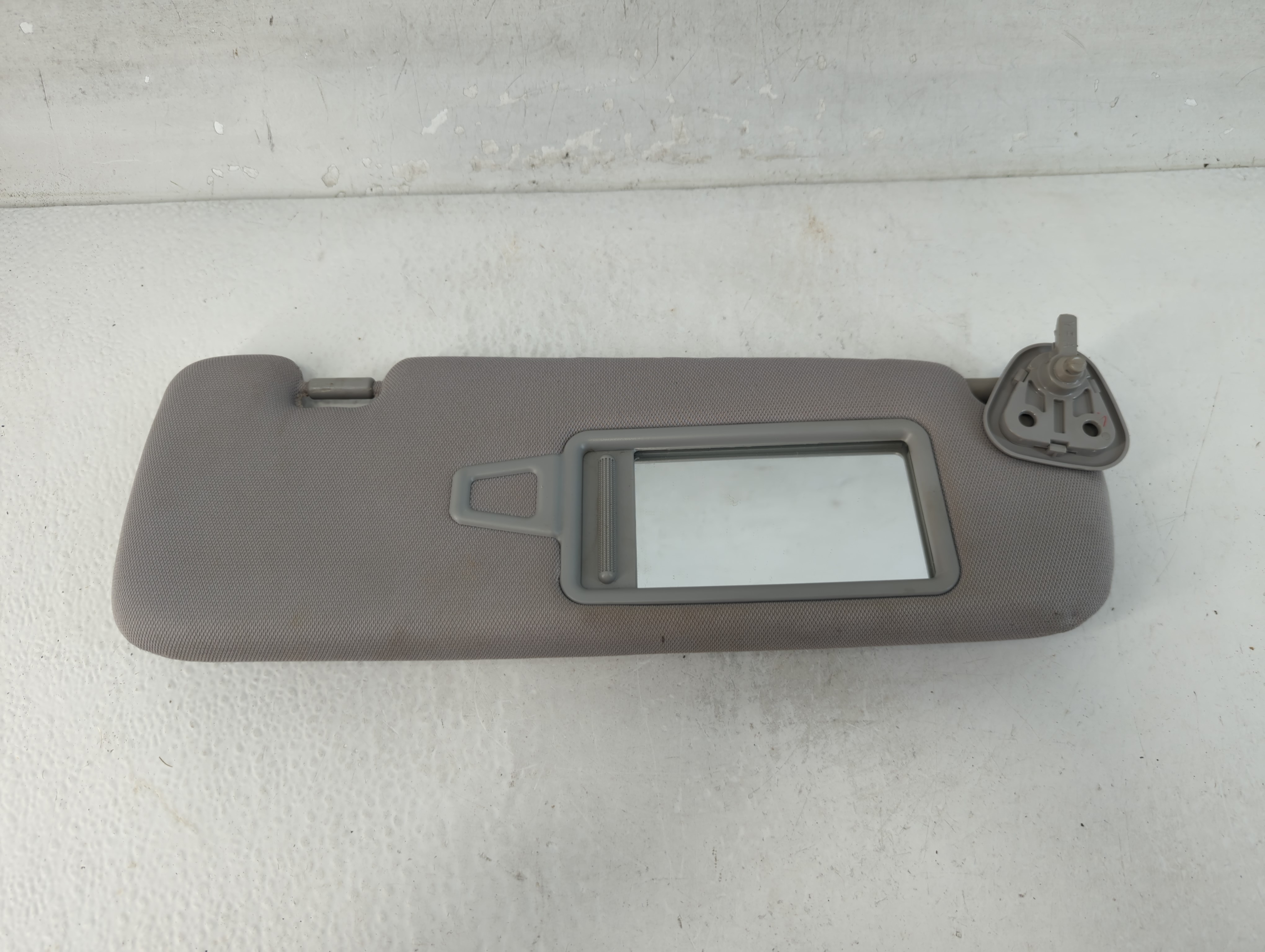 2011-2014 Hyundai Sonata Passenger Sun Visor Mirror Right Sunvisor Gray 1066884 - Oemusedautoparts1.com