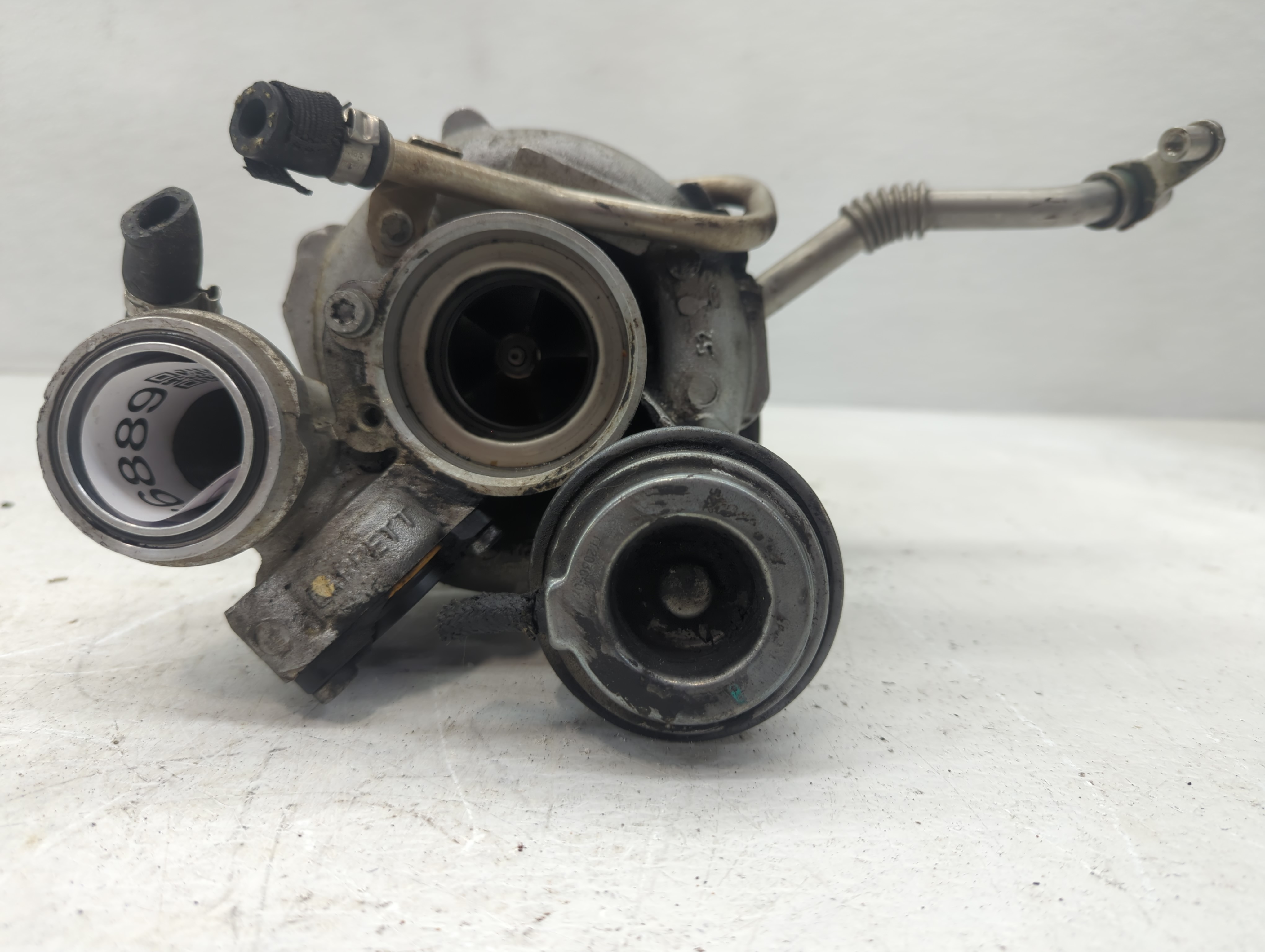 2009-2012 Bmw 750i Turbocharger Turbo Charger Super Charger Supercharger 1066889 - Oemusedautoparts1.com