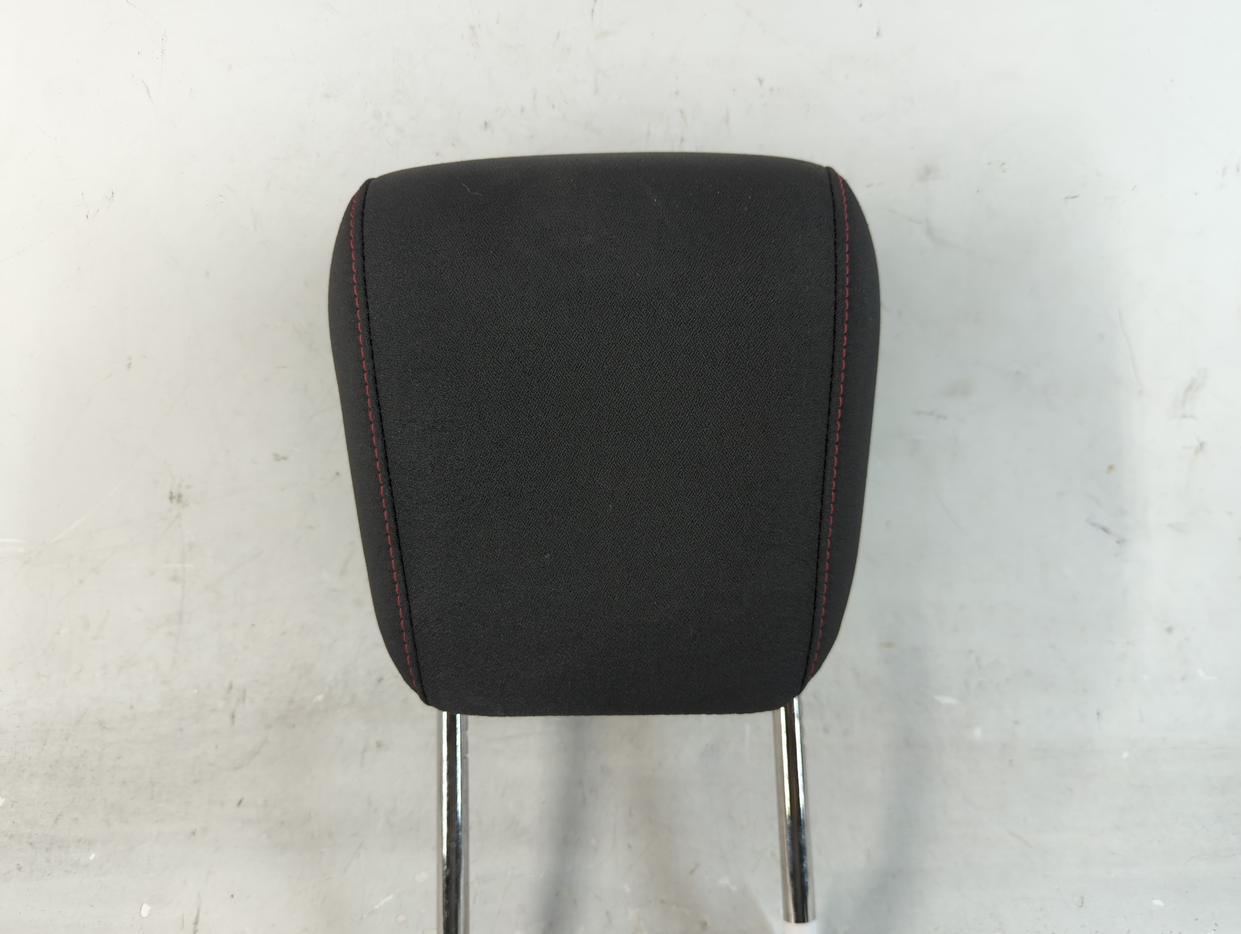 2010-2011 Chevrolet Equinox Headrest Head Rest Rear Seat Black 1066932 - Oemusedautoparts1.com