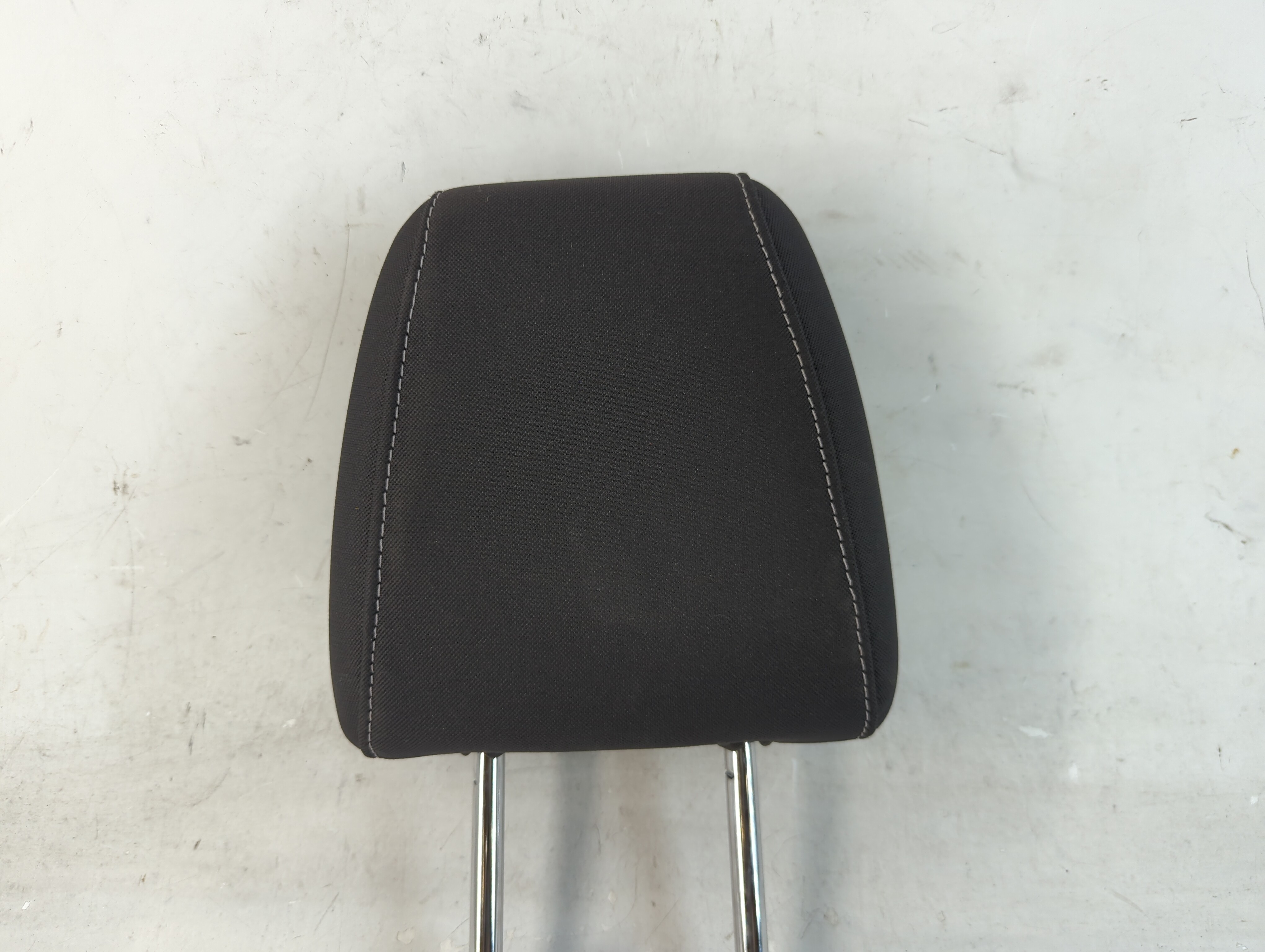 2018 Ford Escape Headrest Head Rest Front Driver Passenger Seat Black 1066951 - Oemusedautoparts1.com