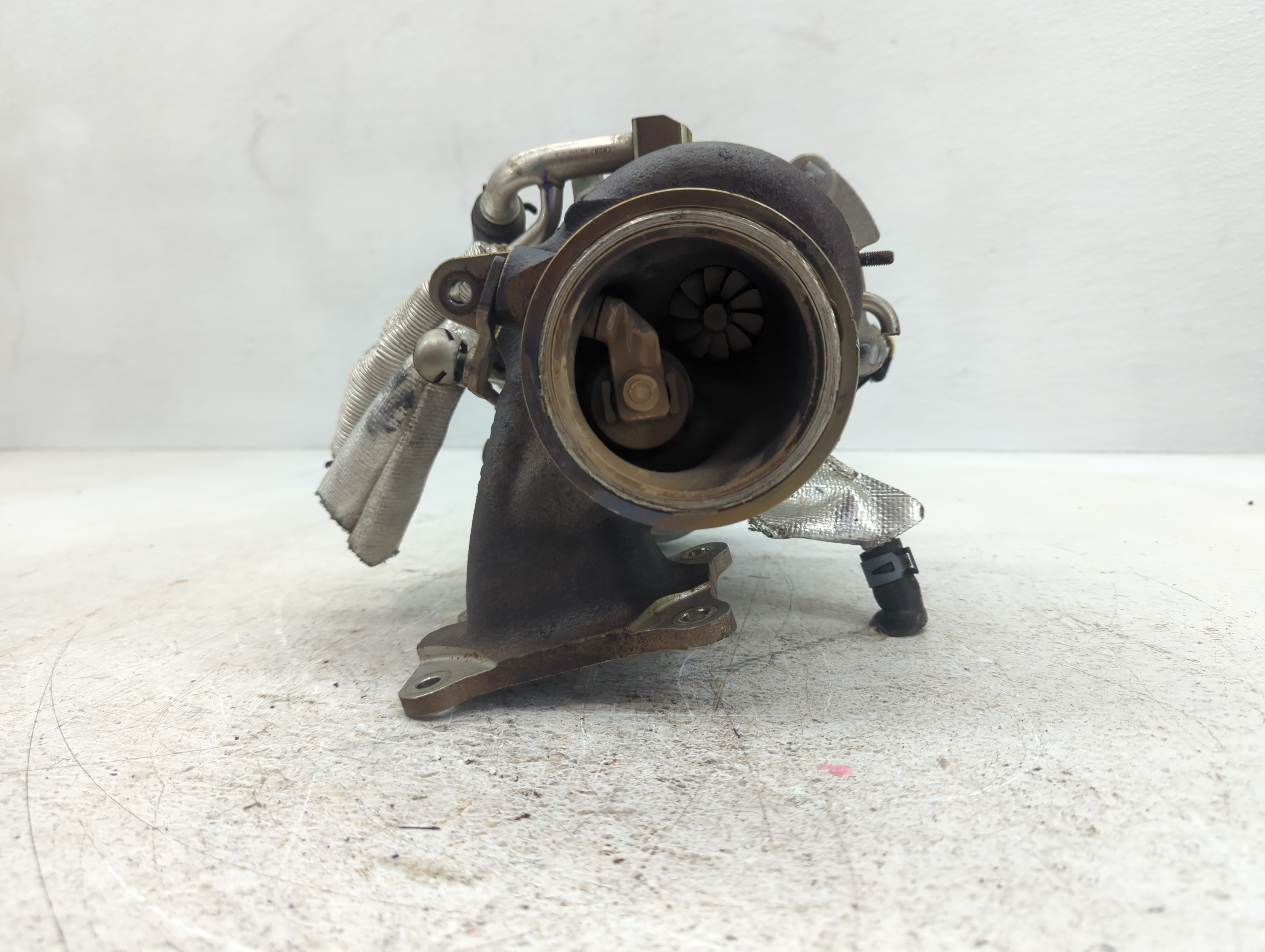 2016-2018 Audi A3 Turbocharger Exhaust Manifold With Turbo Charger 1066957 - Oemusedautoparts1.com