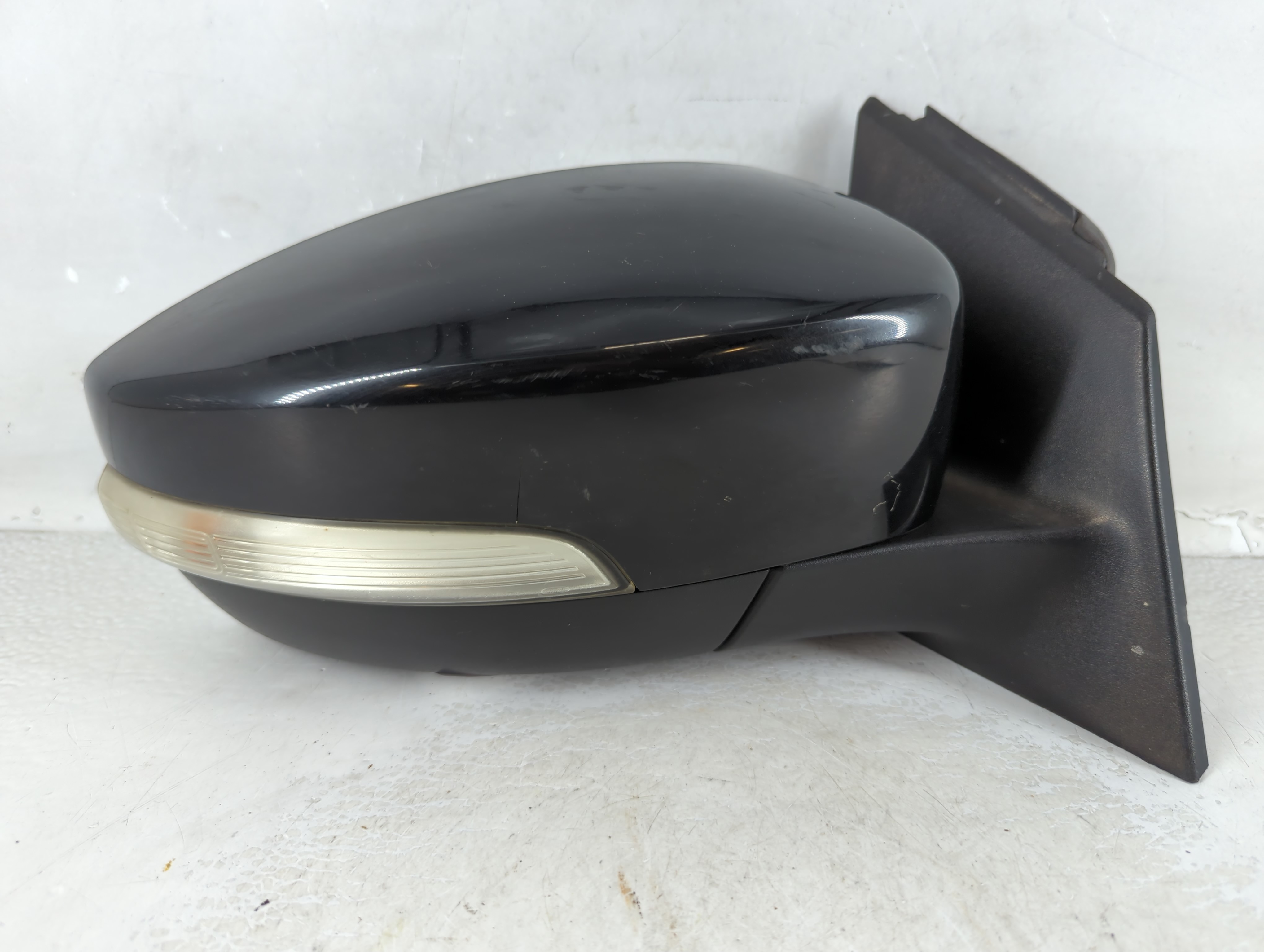 2015-2015 Ford Focus Driver Left Side View Power Door Mirror Black 1066966 - Oemusedautoparts1.com