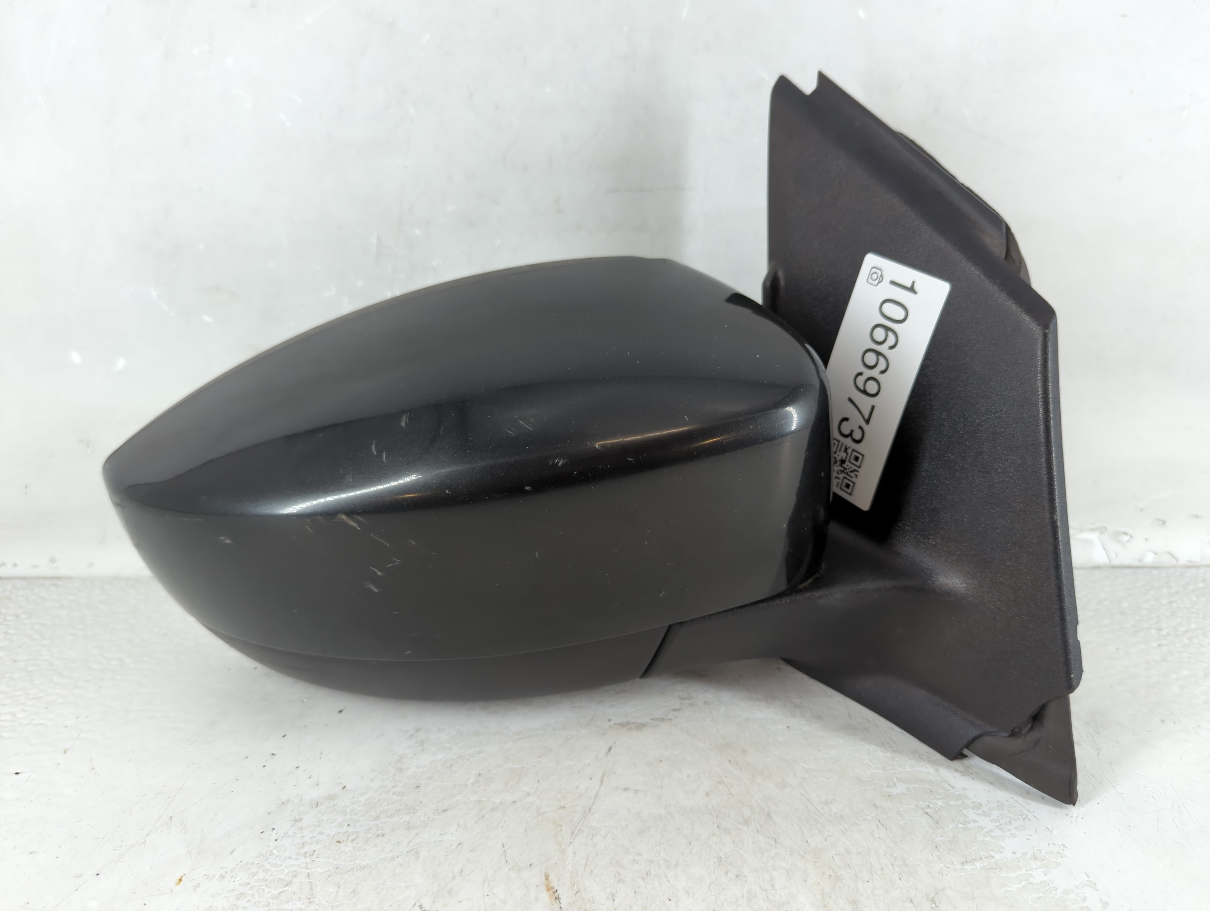 2013-2016 Ford Escape Passenger Right Side View Power Door Mirror Black 1066973 - Oemusedautoparts1.com