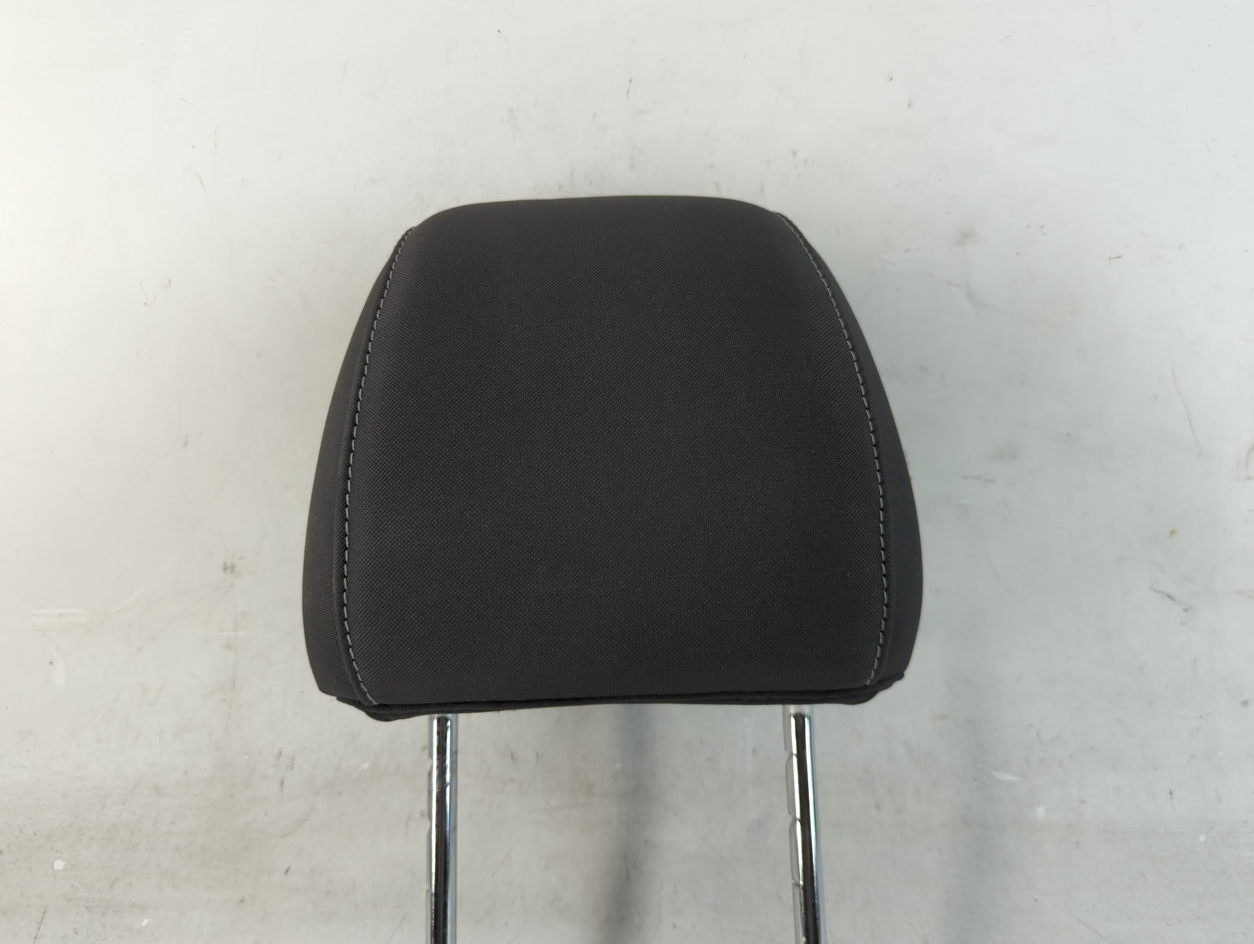 Ford Escape Headrest Head Rest Front Driver Passenger Seat Black 1066981 - Oemusedautoparts1.com