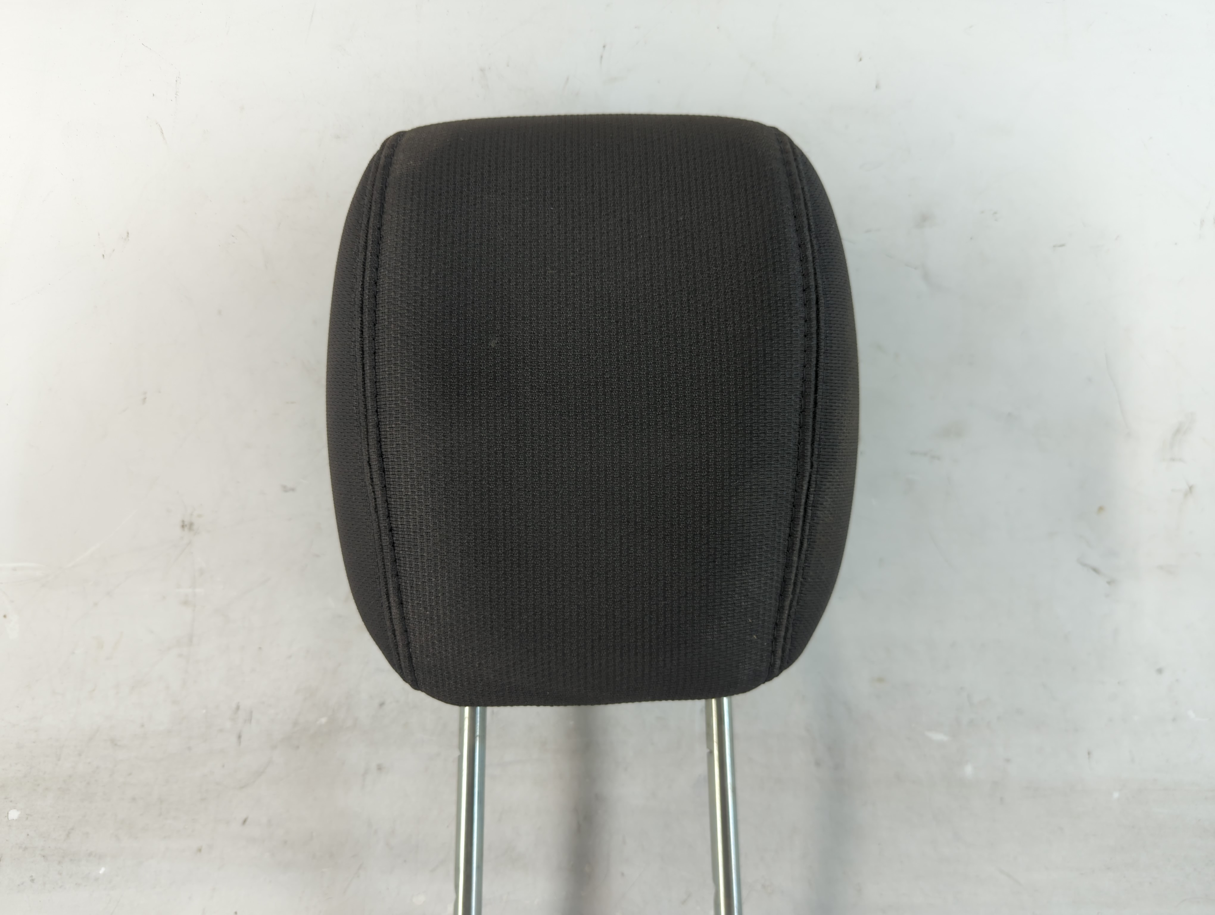 2010 Chevrolet Traverse Headrest Head Rest Front Driver Passenger Seat 1067007 - Oemusedautoparts1.com