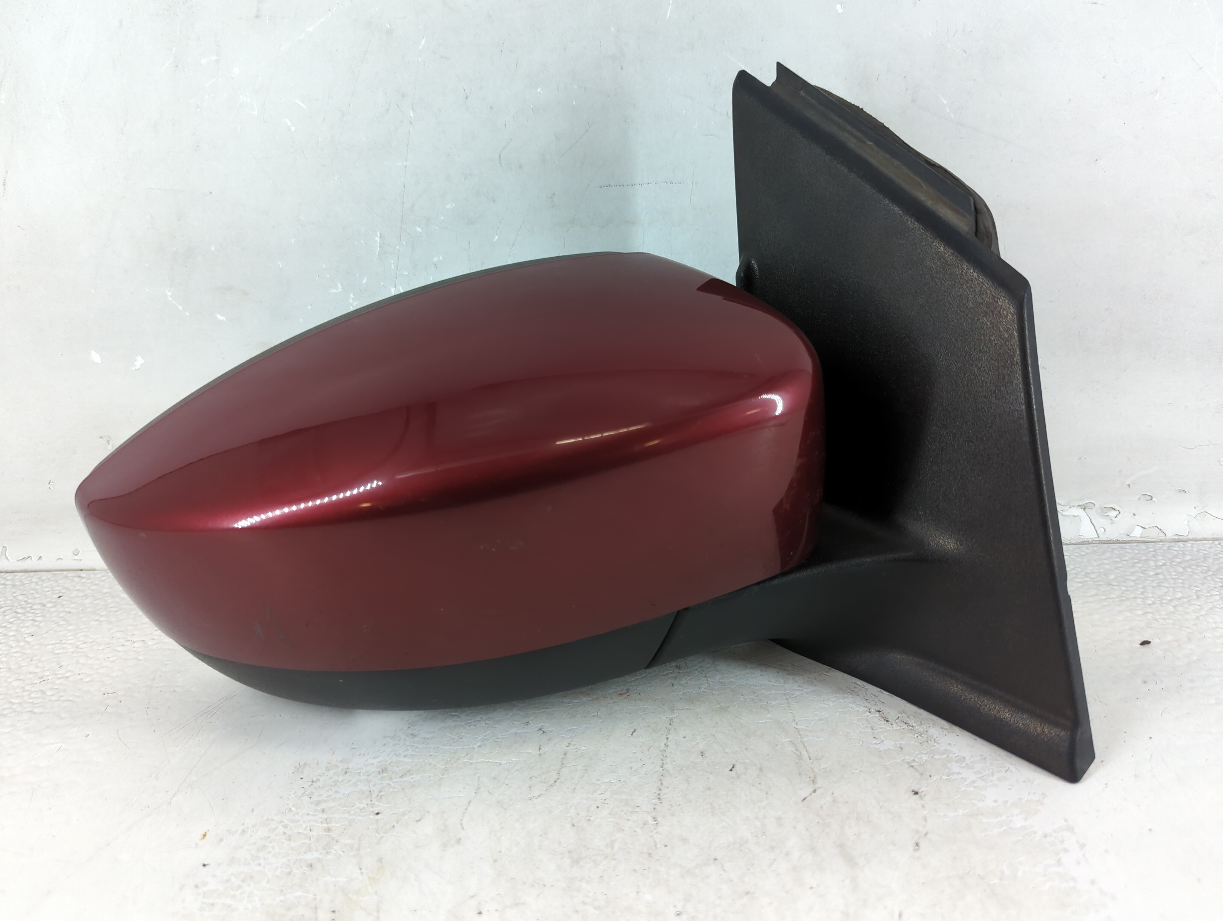 2013-2016 Ford Escape Passenger Right Side View Power Door Mirror 1067050 - Oemusedautoparts1.com