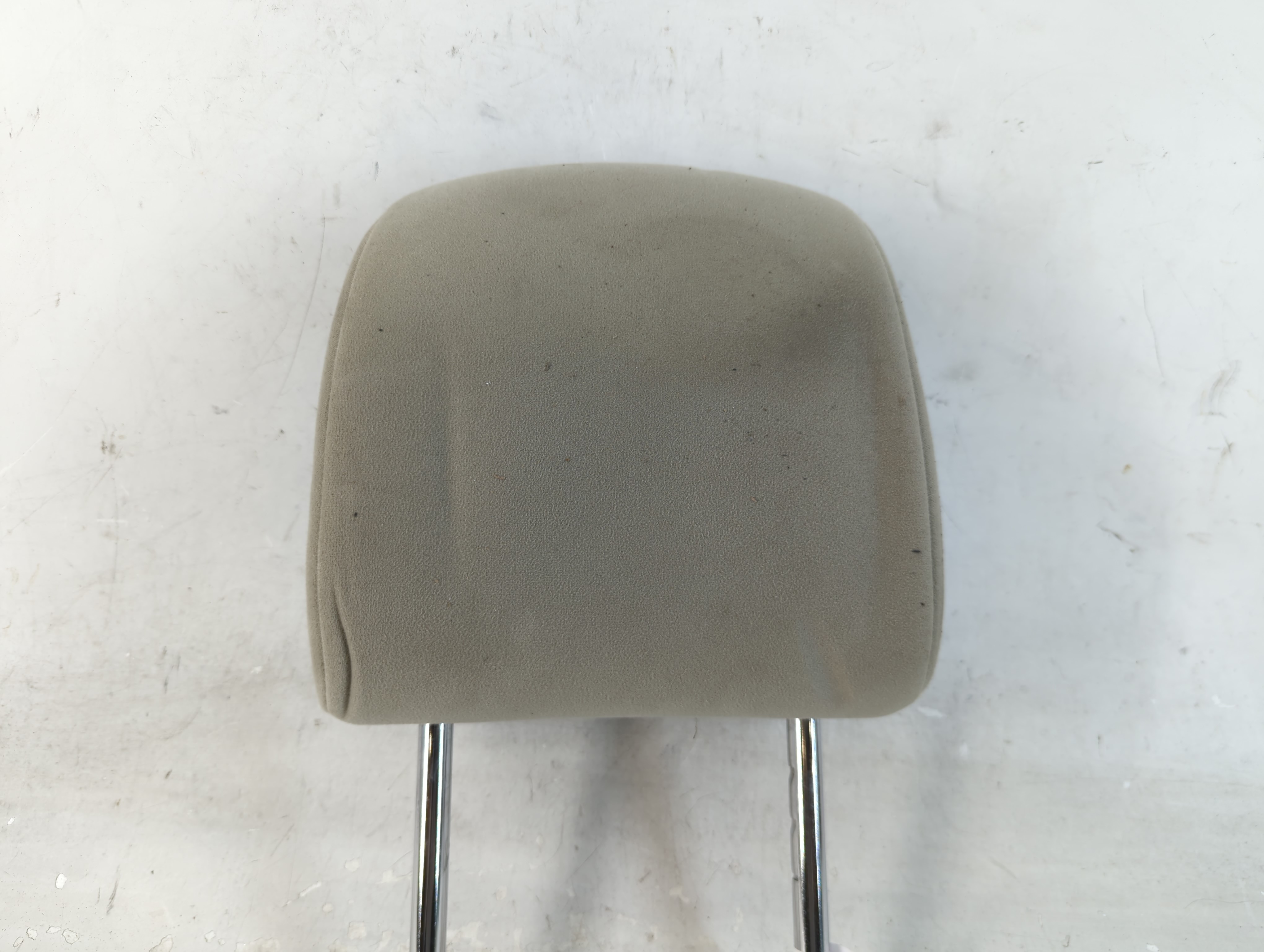 Toyota Prius Headrest Head Rest Front Driver Passenger Seat Grey 1067060 - Oemusedautoparts1.com