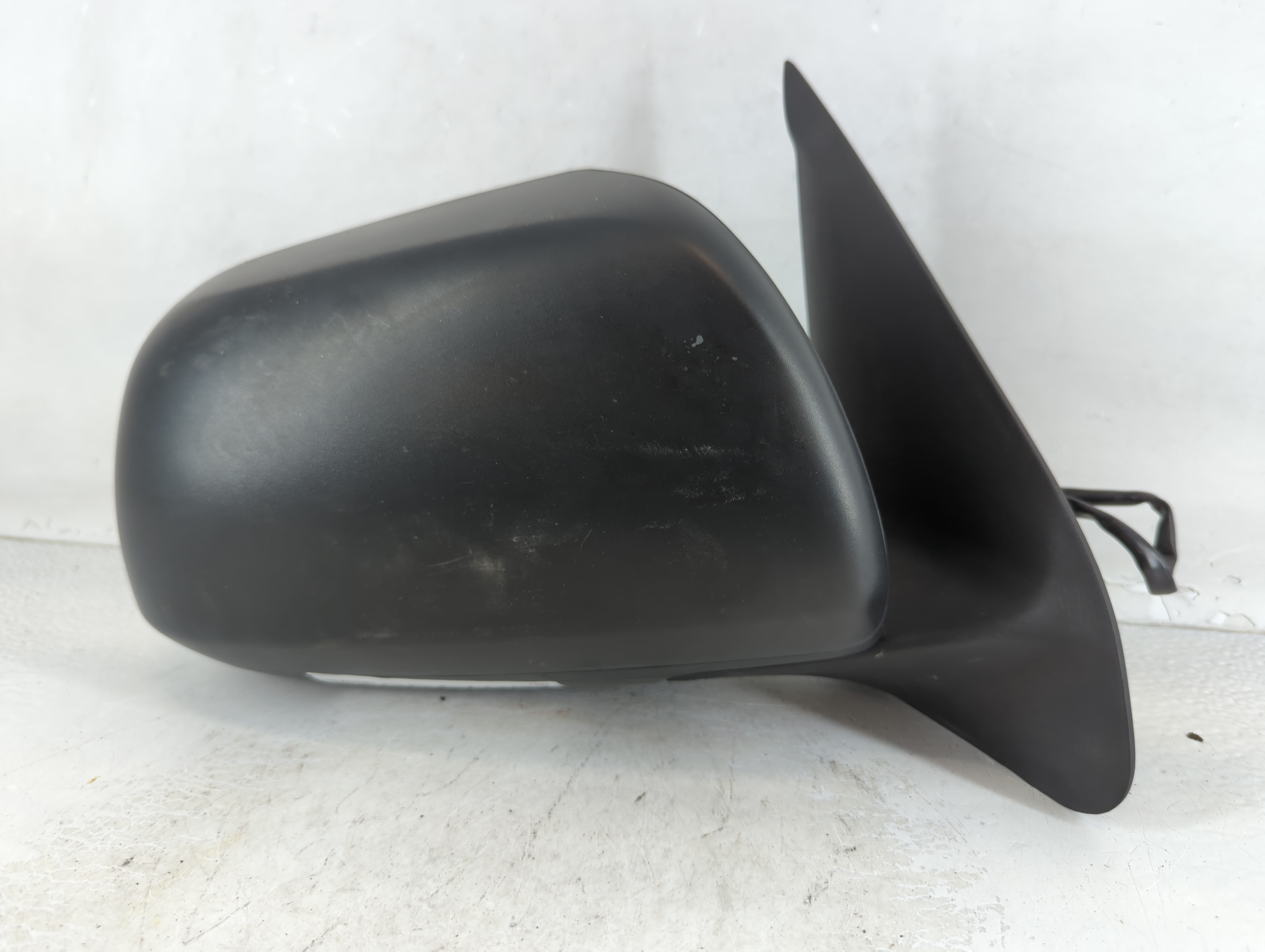 2012-2015 Toyota Tacoma Passenger Right Side View Power Door Mirror 1067106 - Oemusedautoparts1.com
